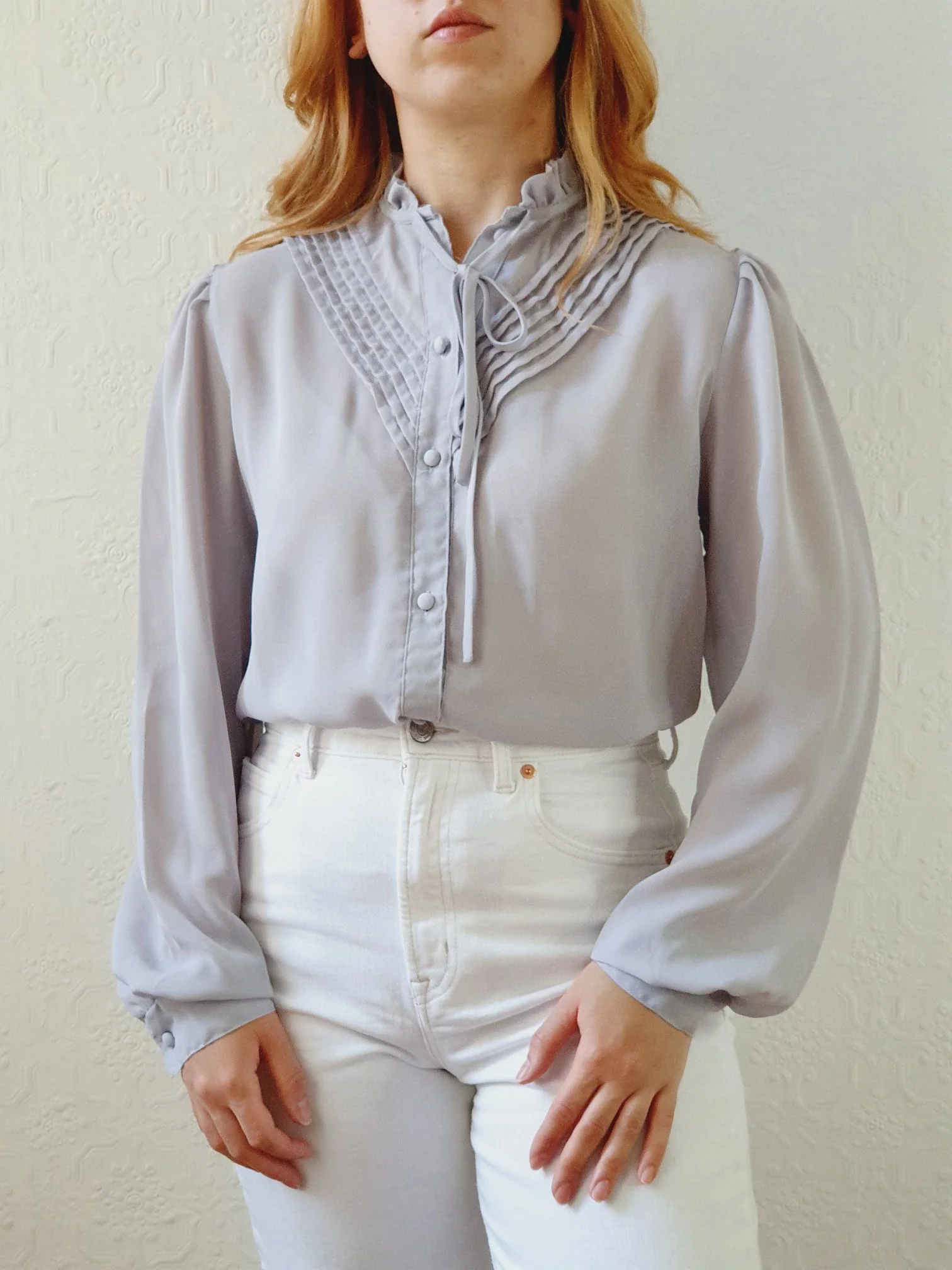 Vintage 70s Light Grey Blouse with Pie Crust Collar - XS/S - Image 6