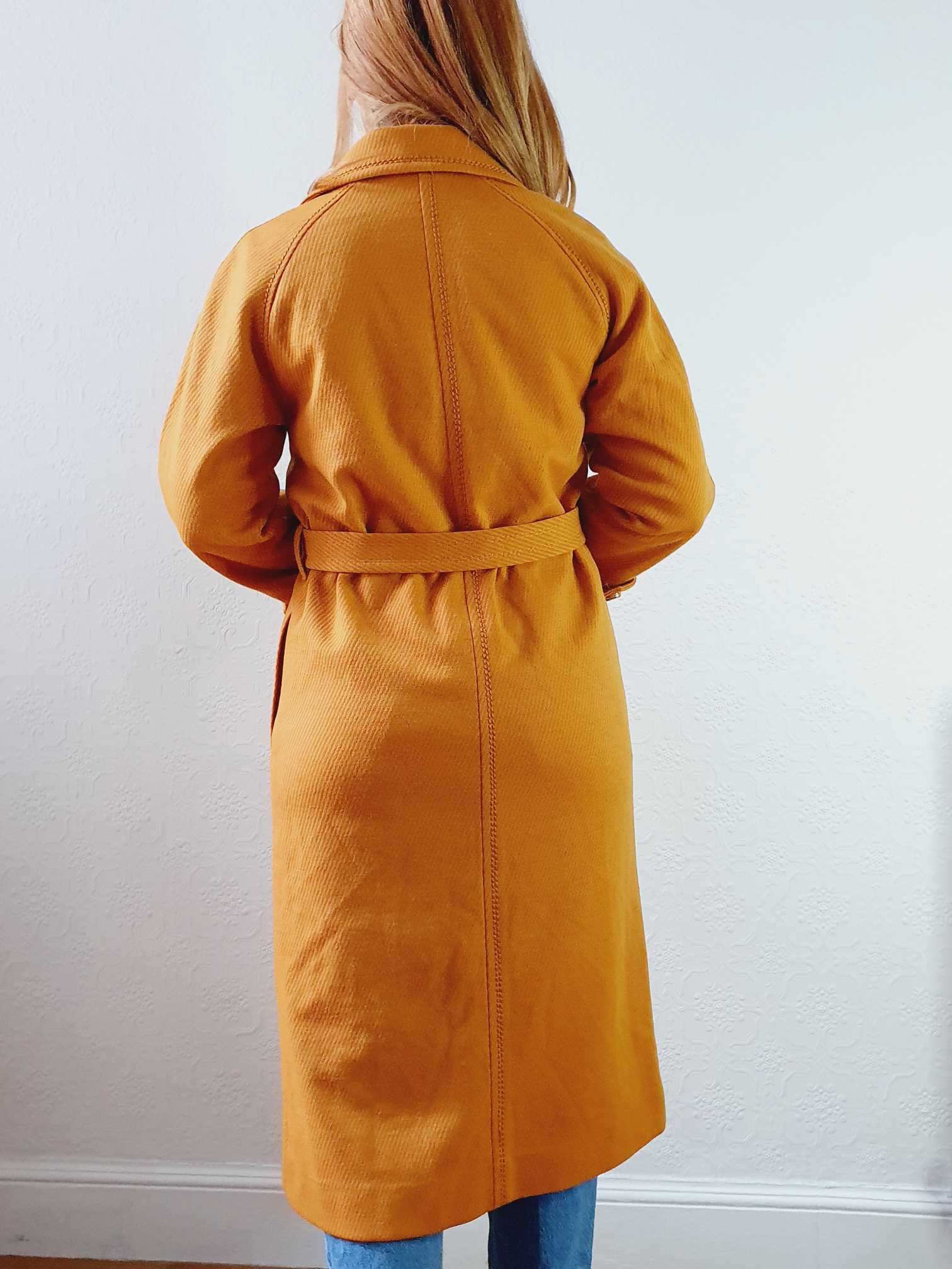 Vintage 70s Mustard Yellow Light Coat with Belt - XS - Image 9