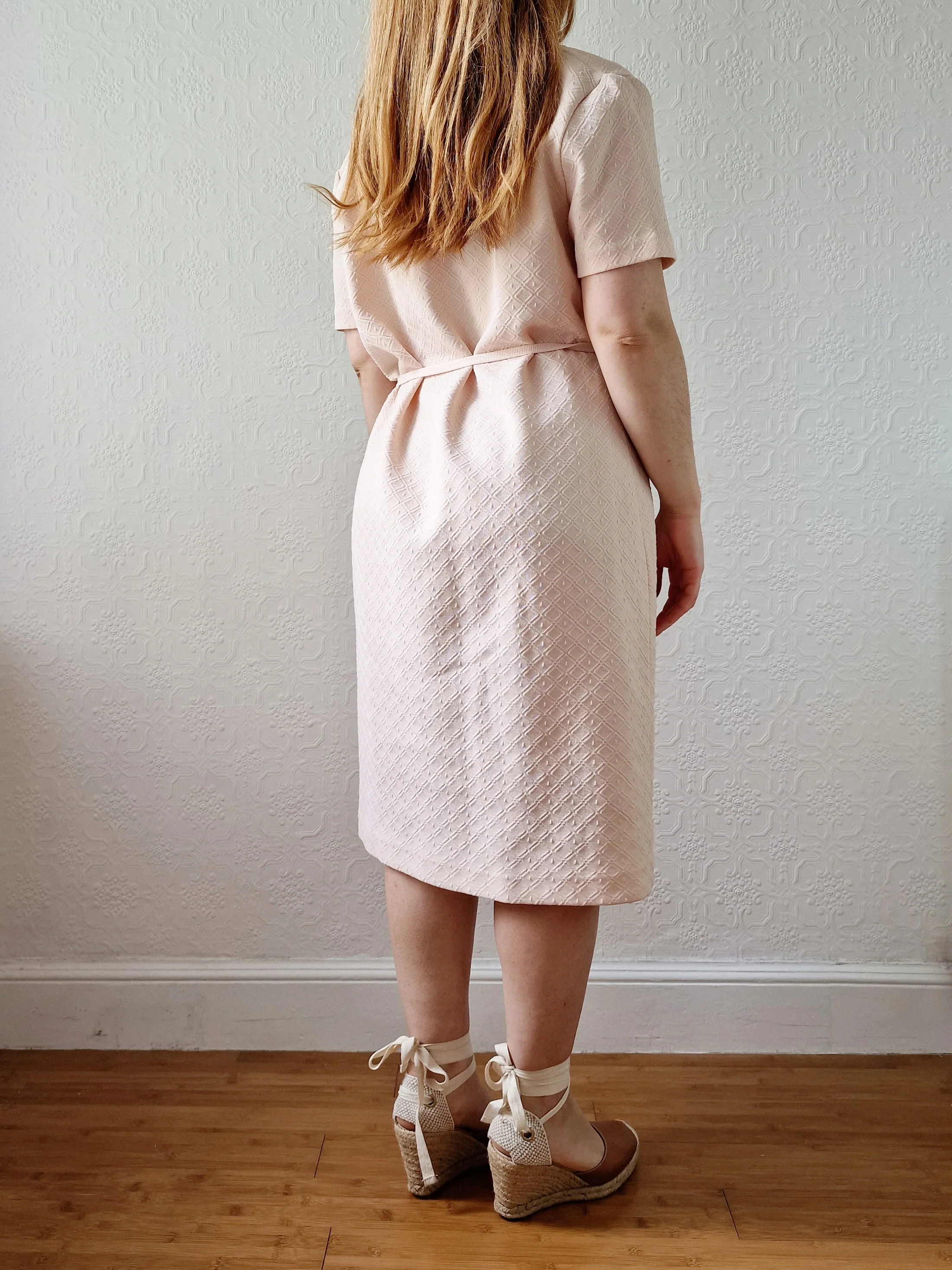 Vintage 70s Pale Cream Pink Knitted Dress with Short Sleeves - L - Image 6
