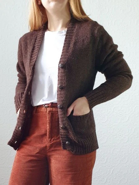 Vintage 70s Pure Wool Knitted Brown V-Neck Cardigan - XS