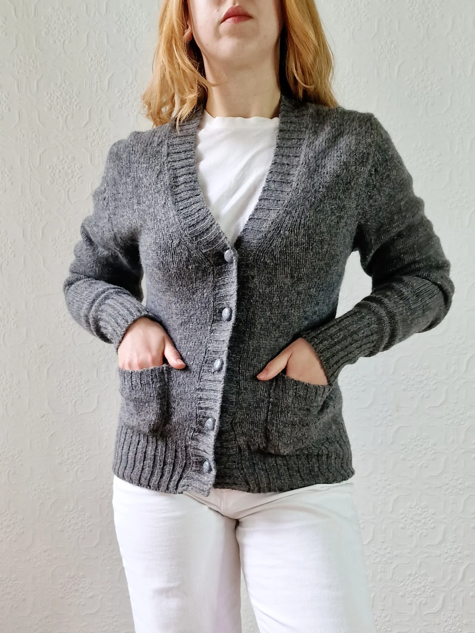 Vintage 70s Pure Wool Knitted Dark Grey V-Neck Cardigan - XS