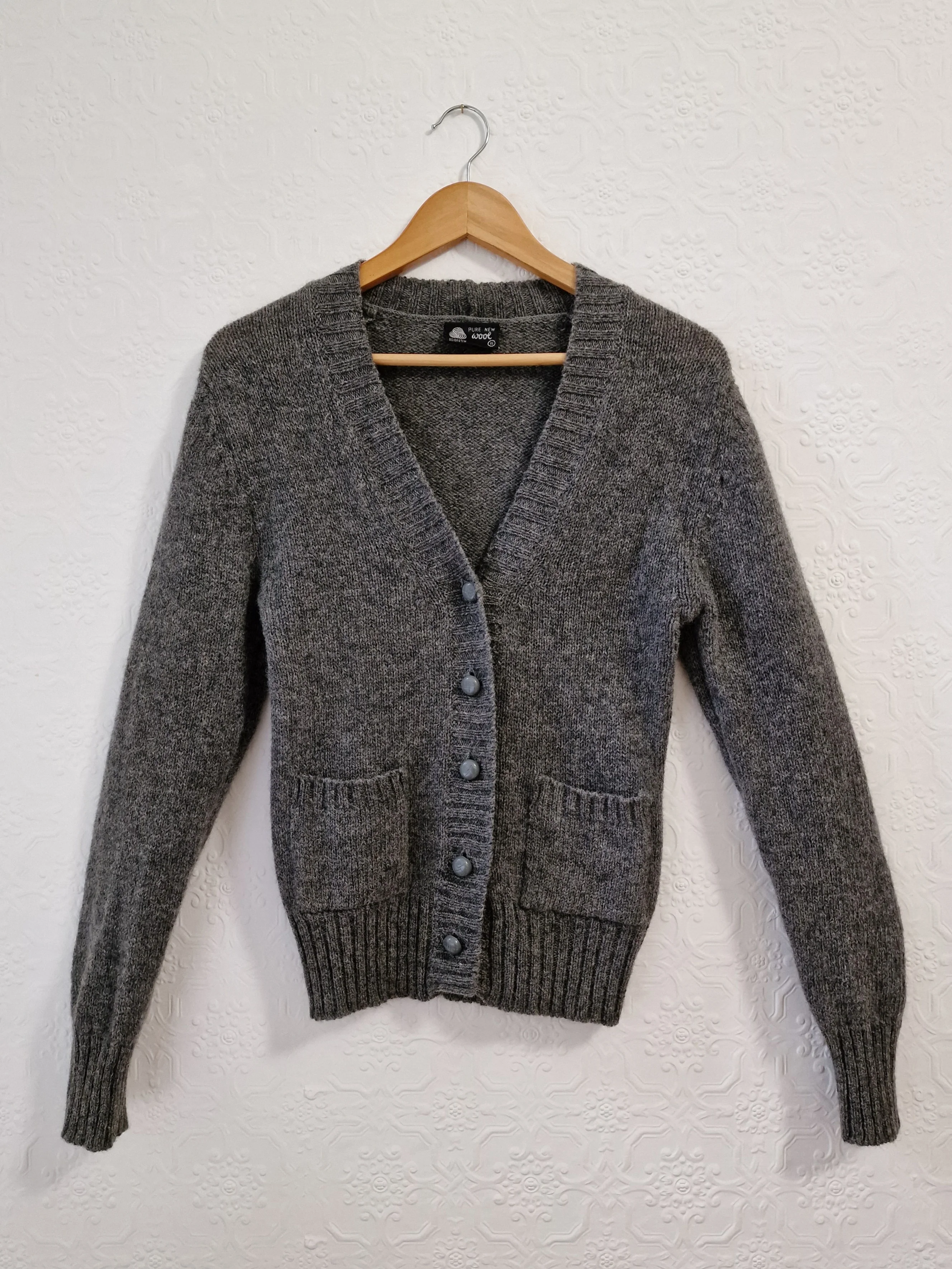 Vintage 70s Pure Wool Knitted Dark Grey V-Neck Cardigan - XS - Image 6
