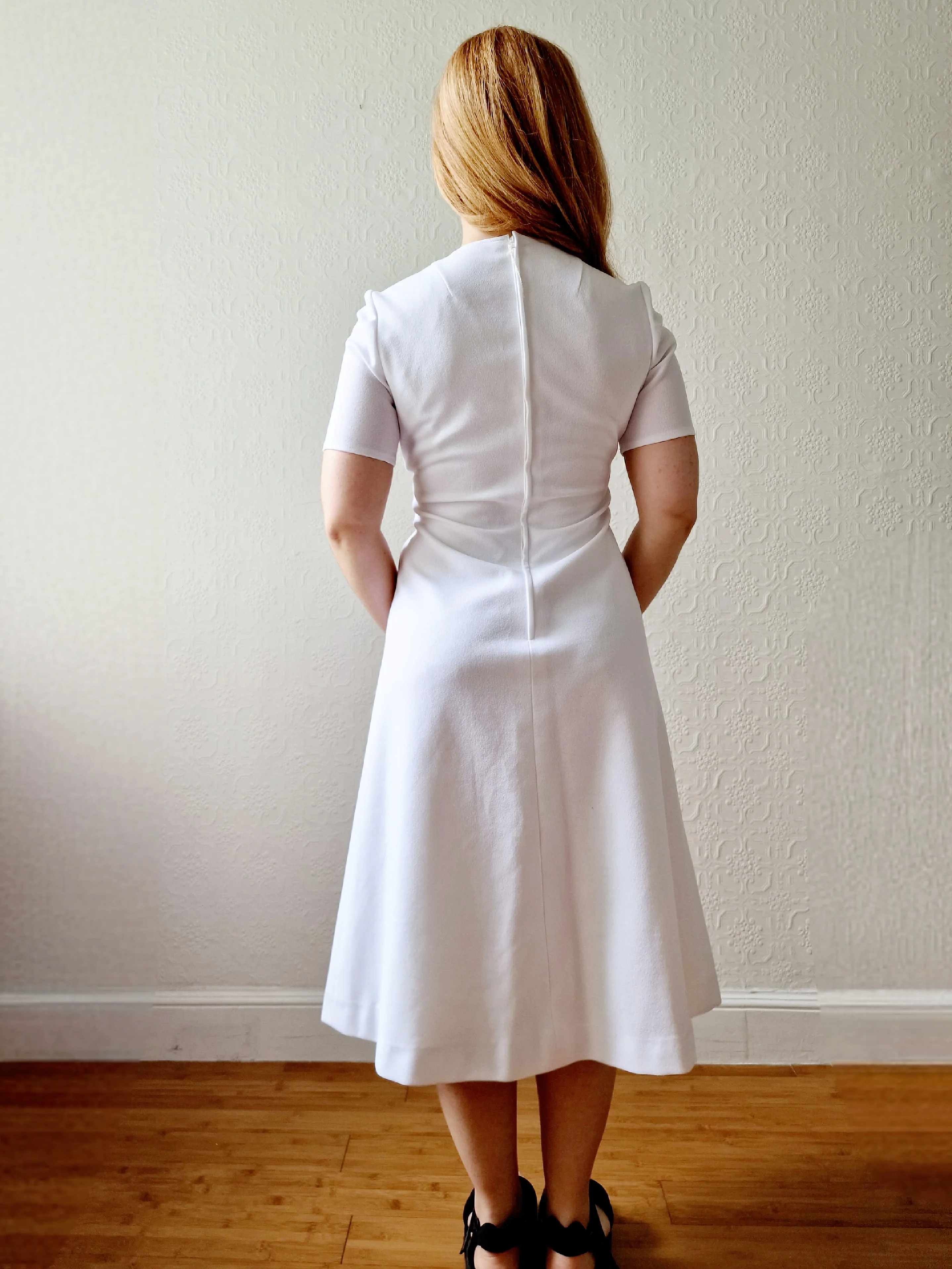 Vintage 70s White A-Line Midi Dress with Red & Blue Stripe Detail - S - Image 4