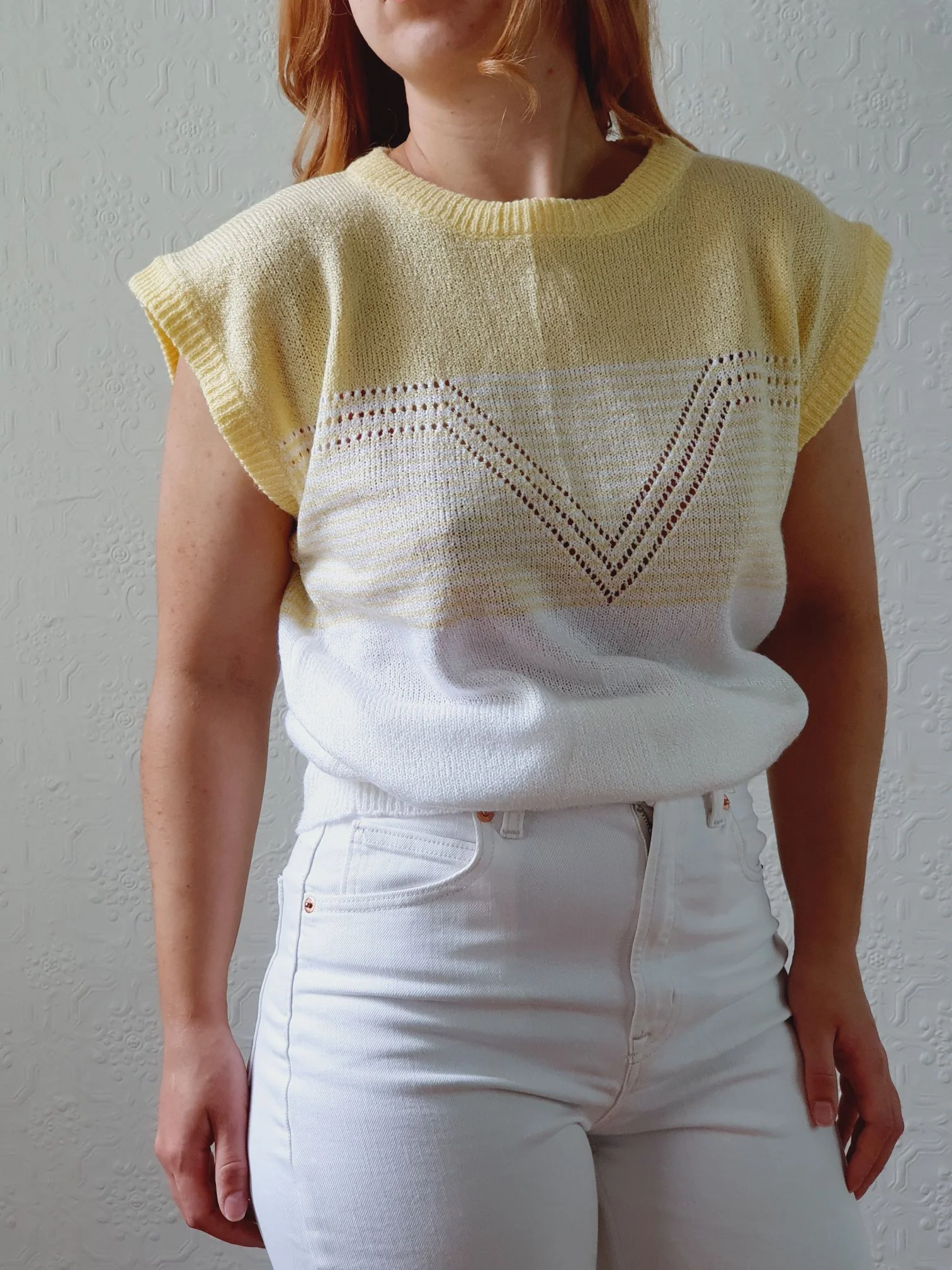 Vintage 70s White & Yellow Knitted Vest - M/L - Image 4