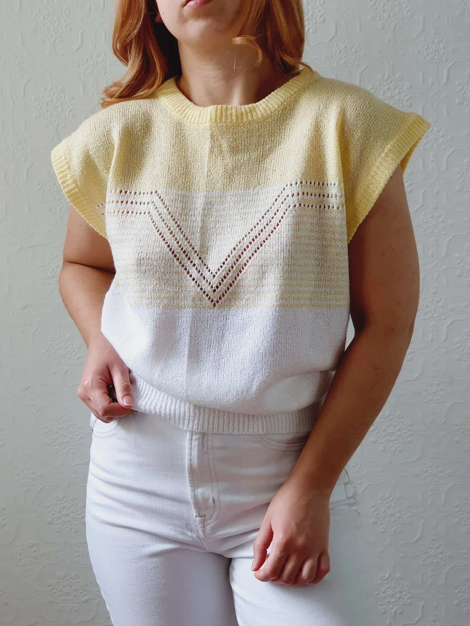 Vintage 70s White & Yellow Knitted Vest - M/L - Image 7