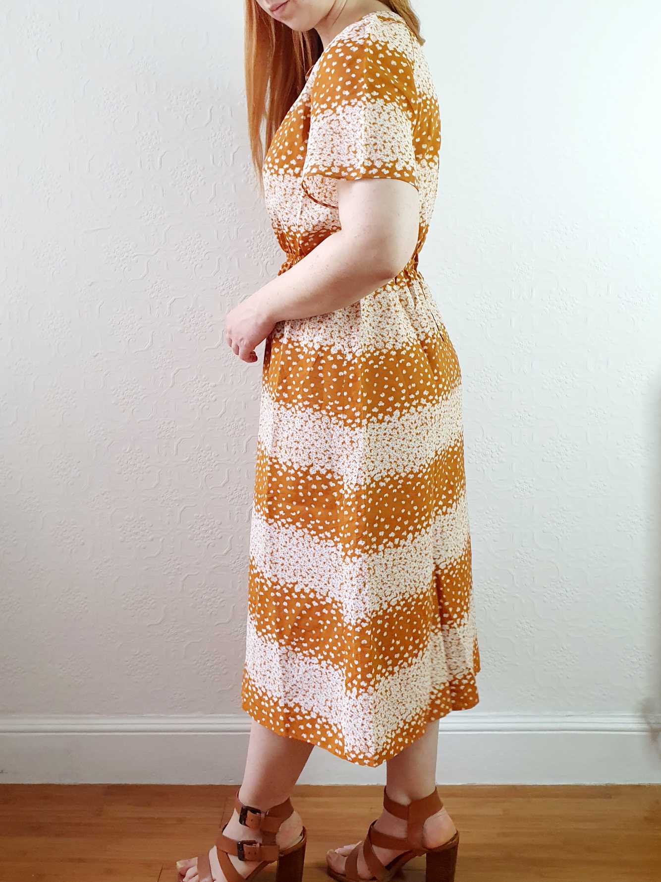 Vintage 70s Yellow Ochre Ditsy Floral Short Sleeve Dress - S - Image 2
