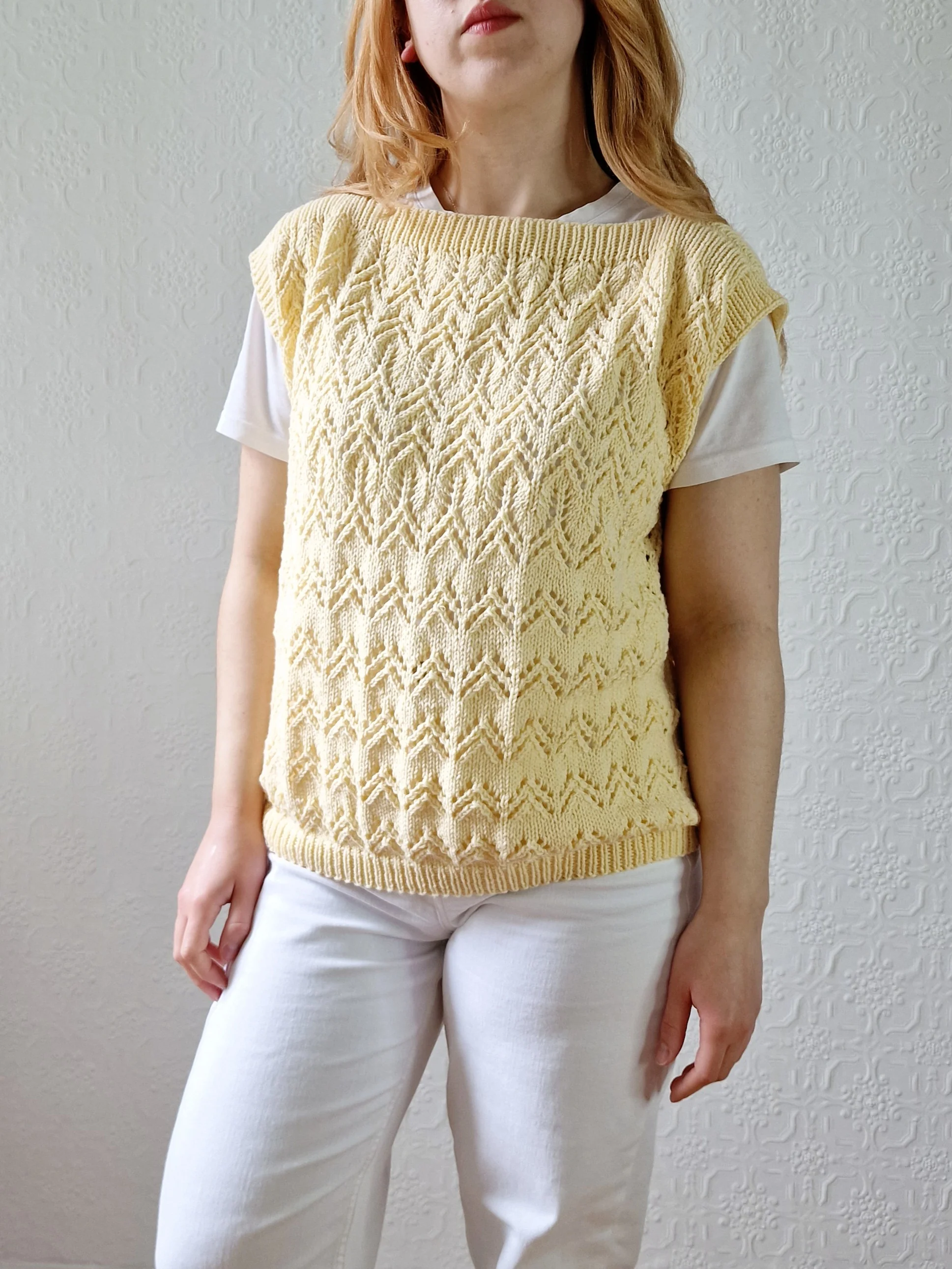Vintage 80s Handknitted Beige Boat Neck Cap Sleeve Crochet Vest Top - M