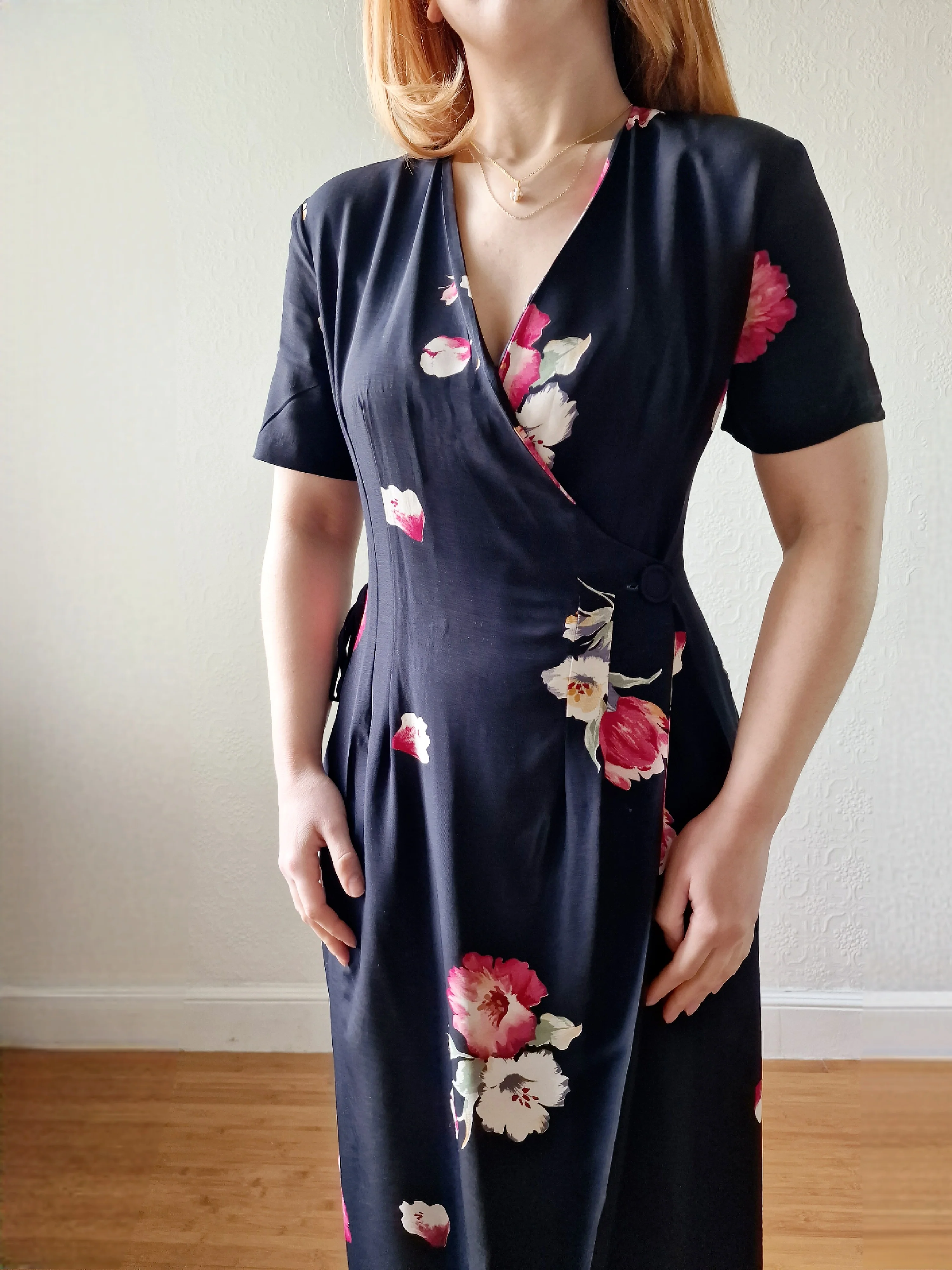 Vintage 80s Black Floral Short Sleeve Wrap Dress - S - Image 2