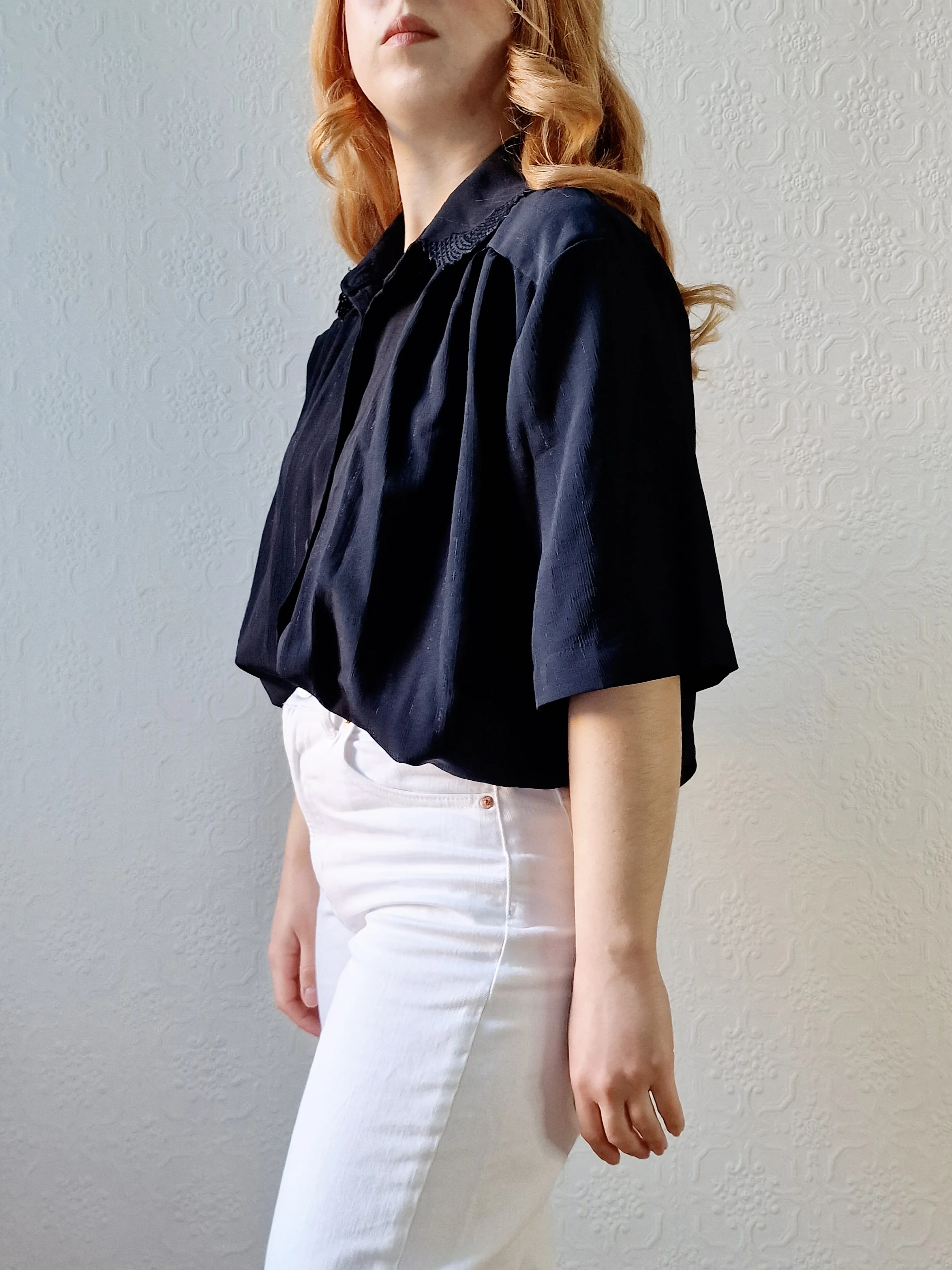 Vintage 80s Black Short Sleeve Blouse with Lace Collar - XL - Image 2