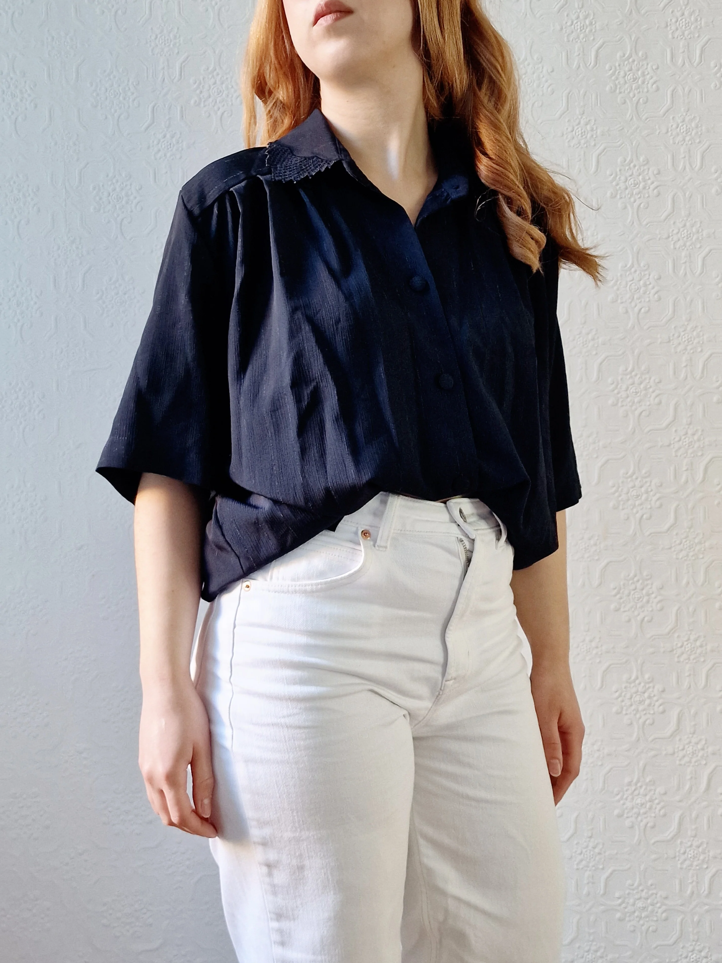 Vintage 80s Black Short Sleeve Blouse with Lace Collar - XL - Image 3