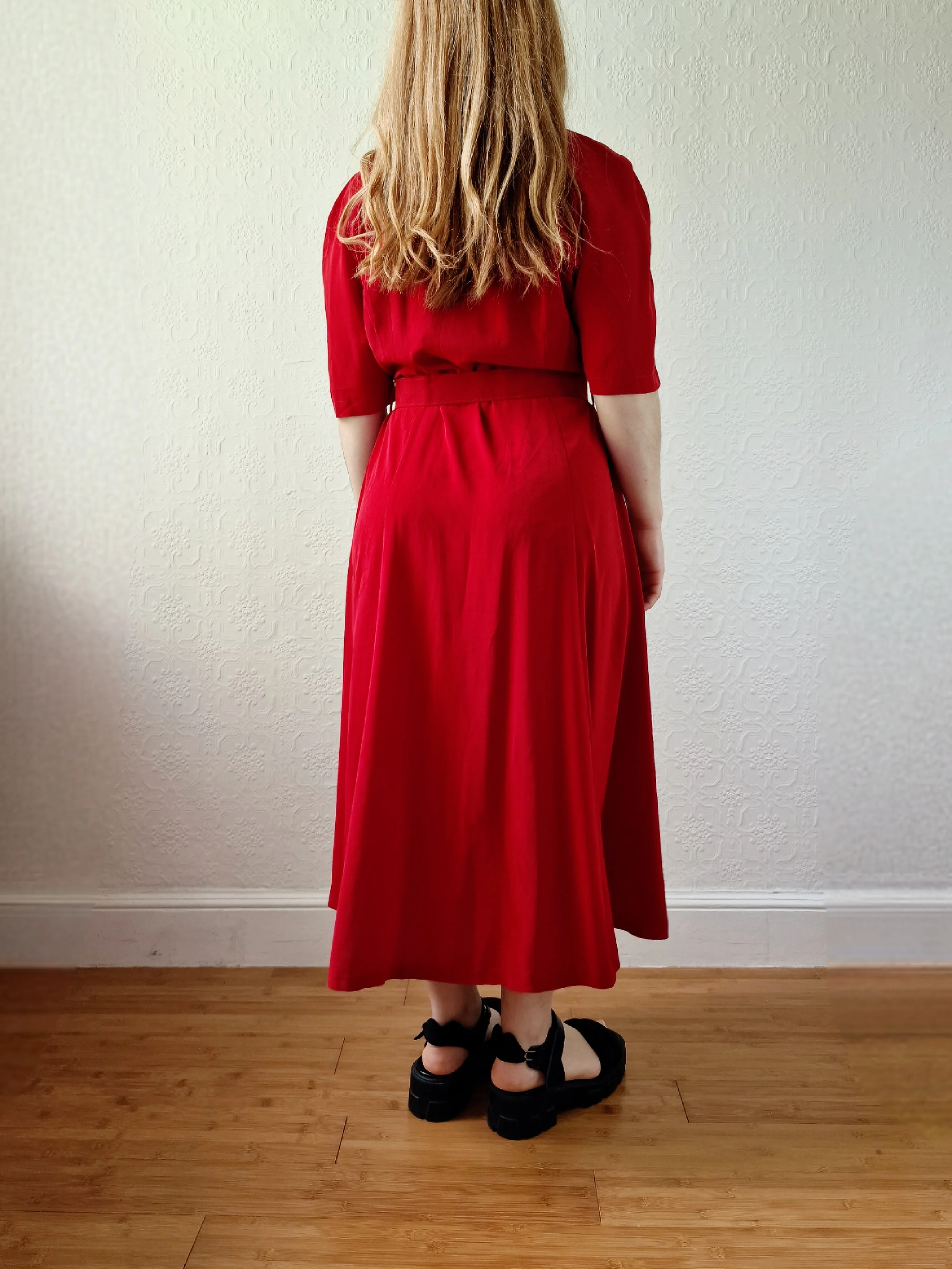 Vintage 80s Cherry Red Midi Dress with Short Sleeves - M - Image 7