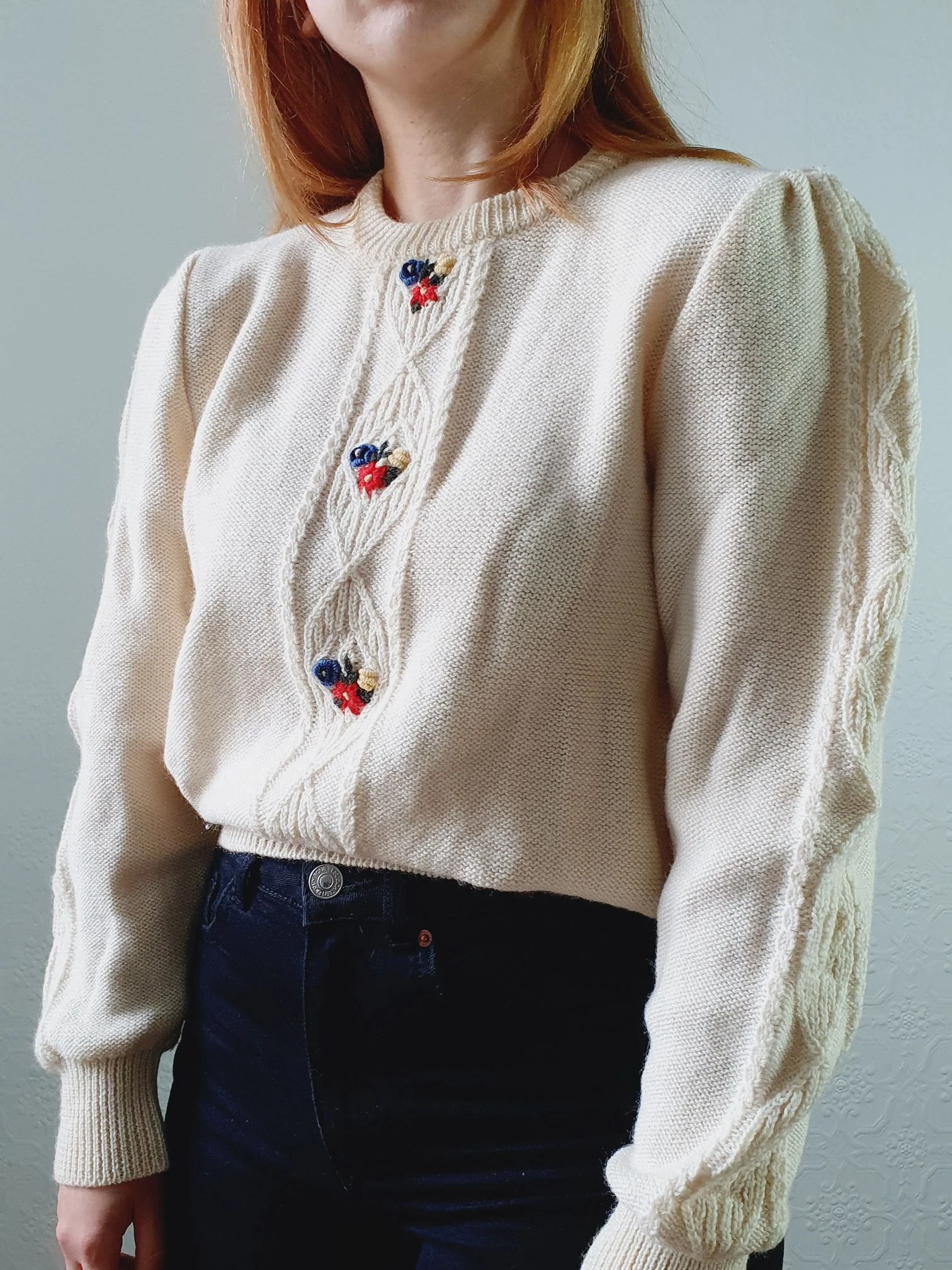 Vintage 80s Cream Crew Neck Austrian Wool Jumper with Floral Embroidery - S/M - Image 2