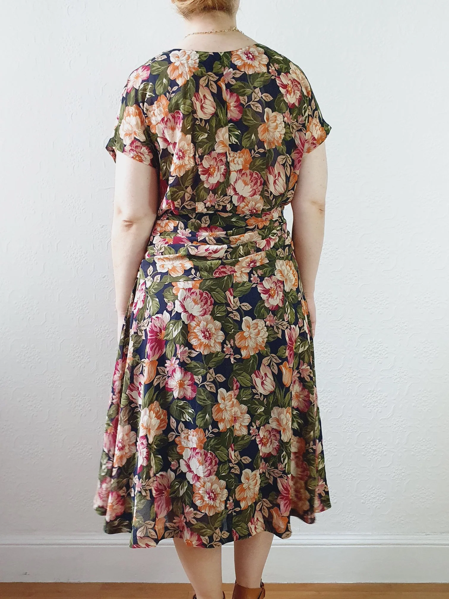 Vintage 80s Dark Navy Floral Dress with Cap Sleeves - S/M - Image 6