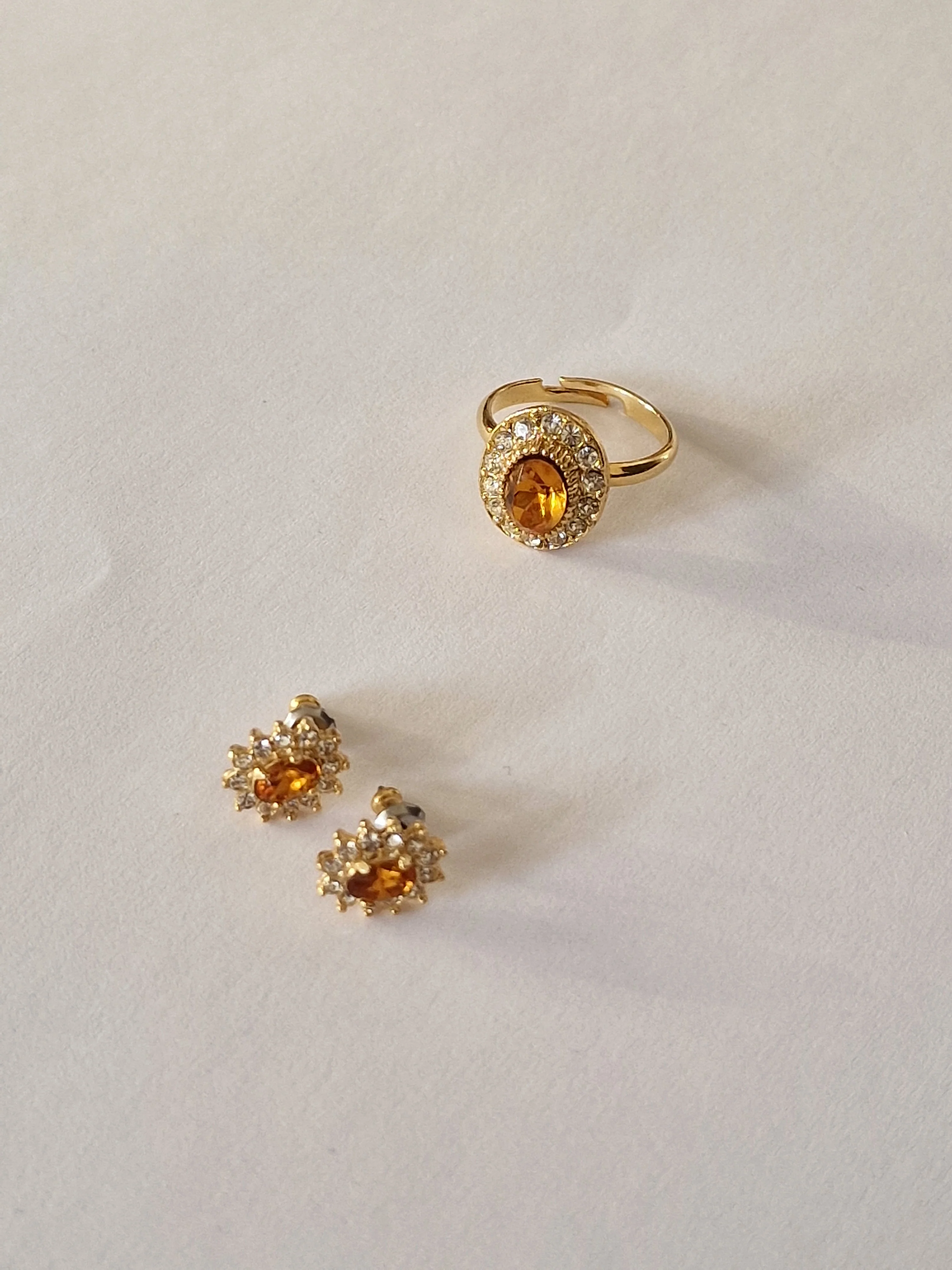 Vintage 80s Gold Plated Amber Crystal Cluster Stud Earrings and Ring Set - Image 2