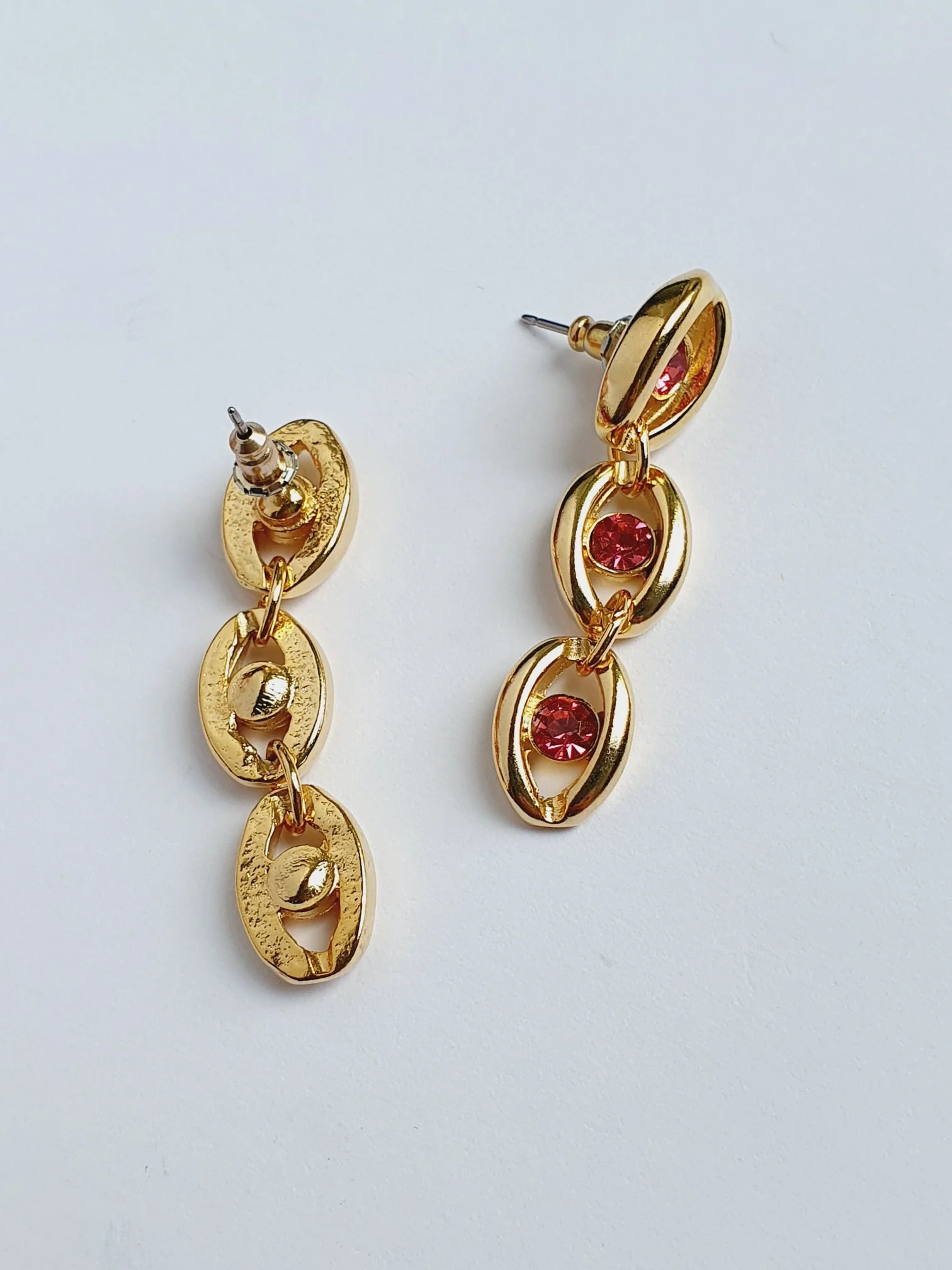 Vintage 80s Gold Plated Drop Earrings with Pink Crystals - Image 5