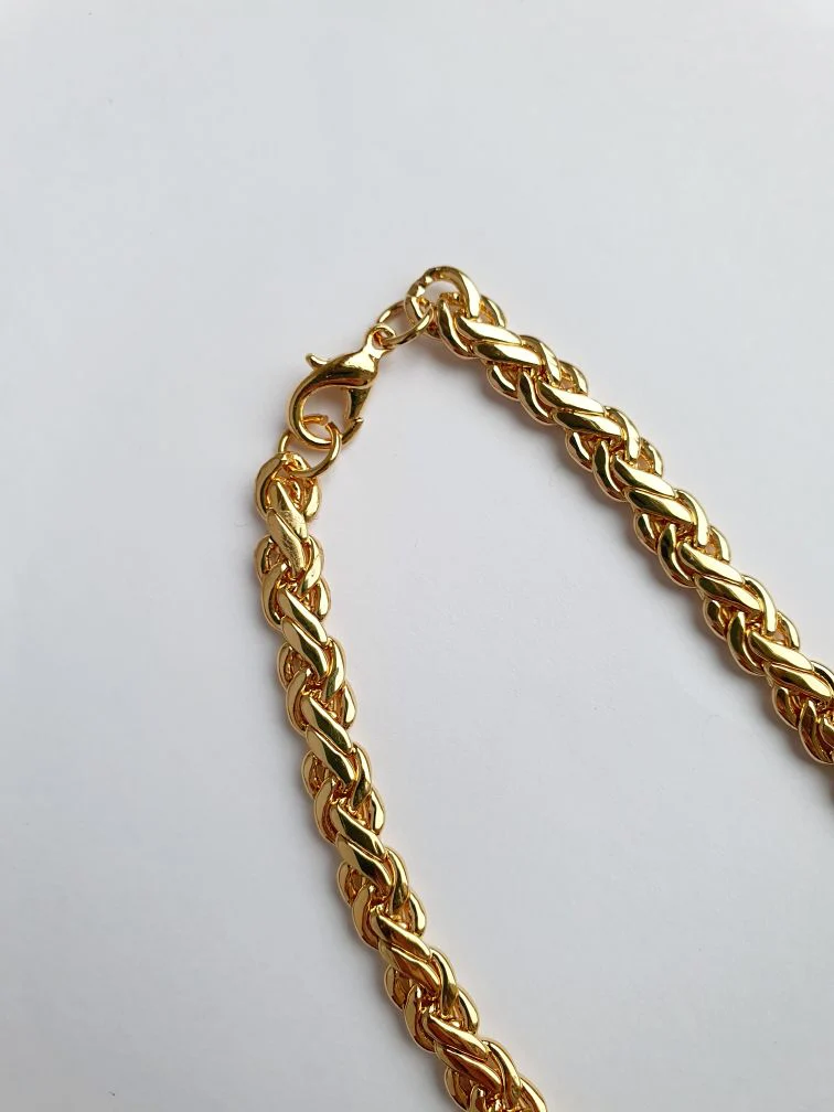Vintage 80s Gold Plated Intricate Flat Chain Necklace - Image 4