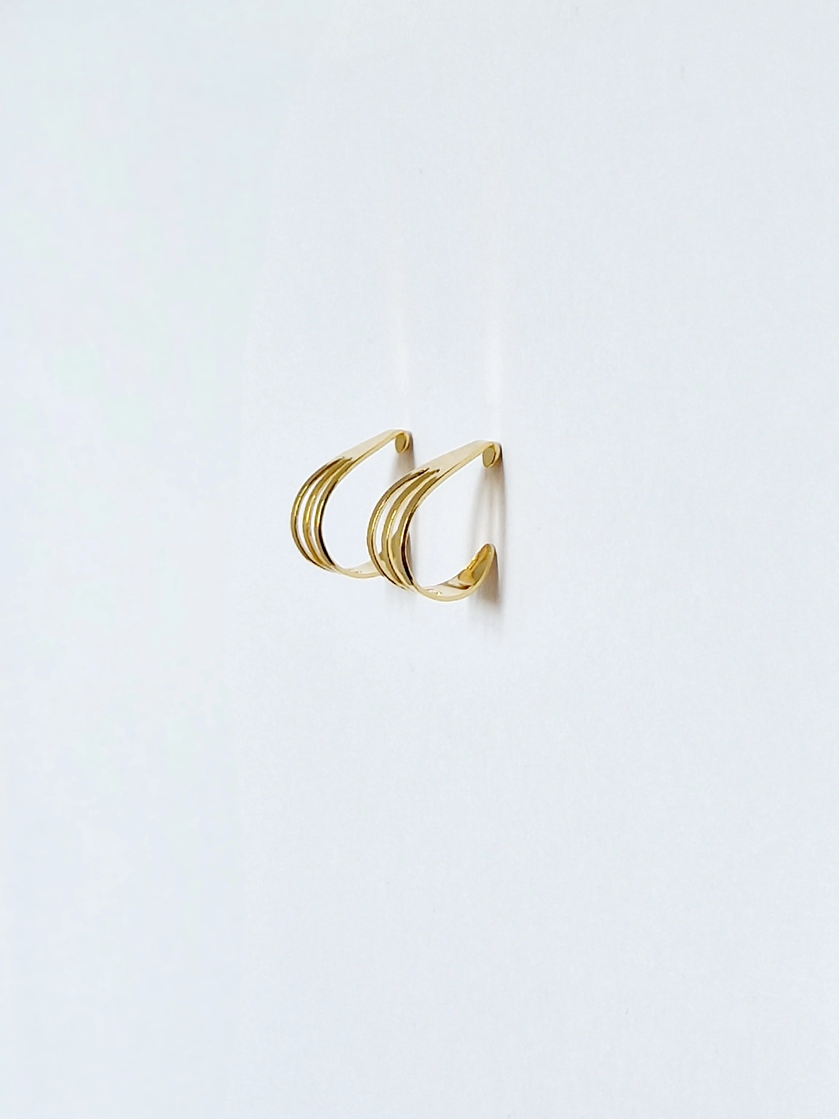 Vintage 80s Gold Plated Minimal Triple Hoop Earrings - Image 3