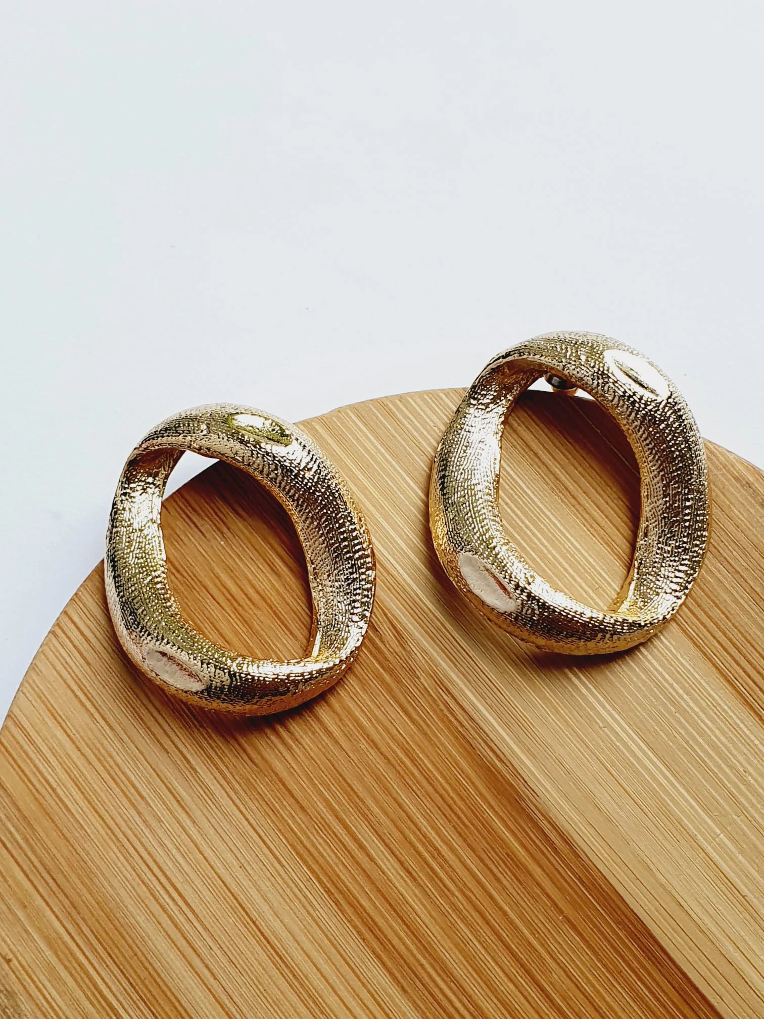 Vintage 80s Gold Plated Statement Stud Earrings - Image 3