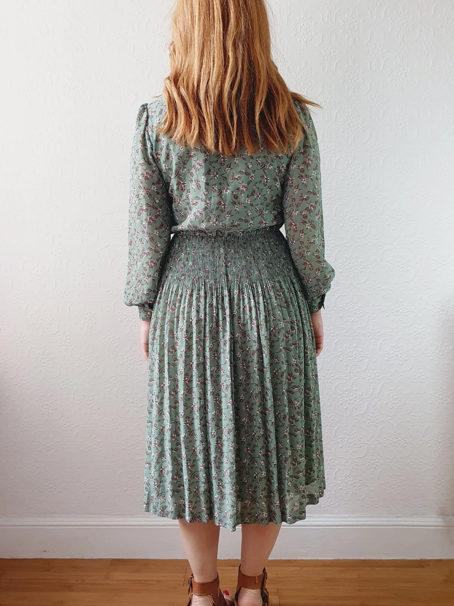Vintage 80s Green Floral Midi Dress with Long Puff Sleeves - XS - Image 13