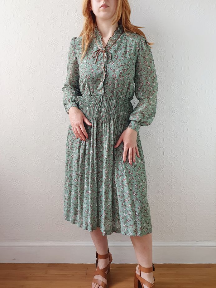 Vintage 80s Green Floral Midi Dress with Long Puff Sleeves - XS - Image 3