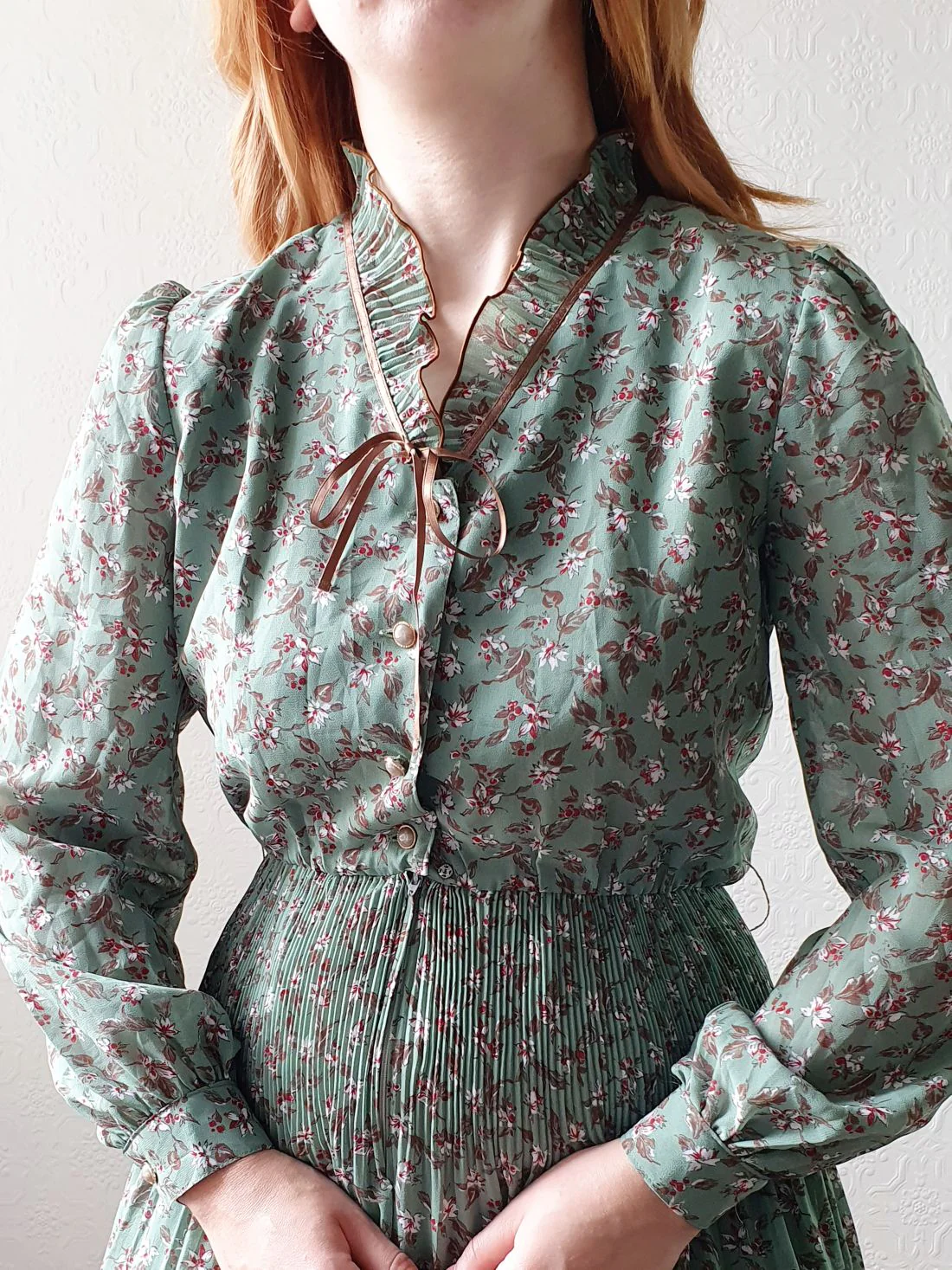 Vintage 80s Green Floral Midi Dress with Long Puff Sleeves - XS - Image 7