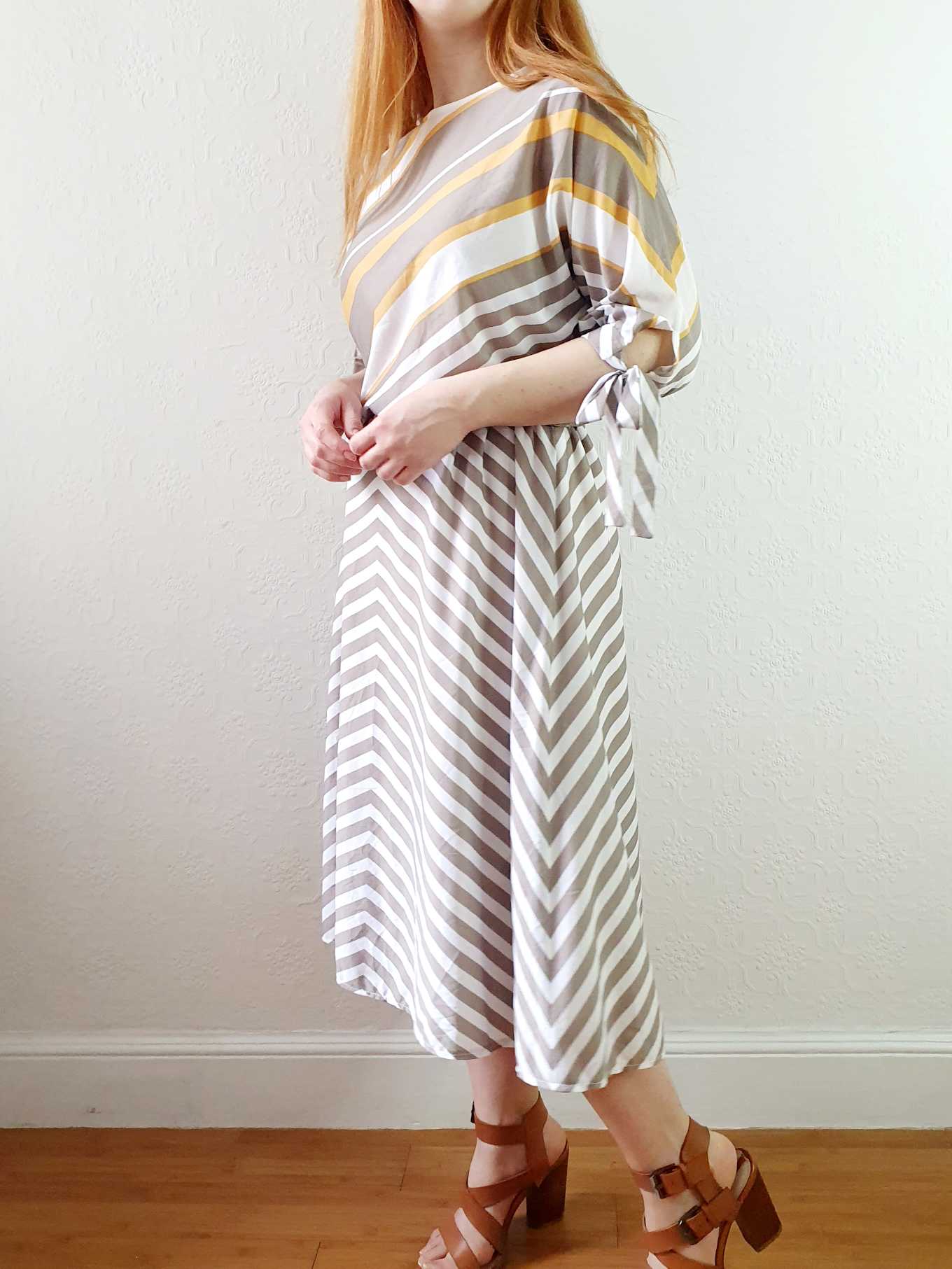 Vintage 80s Grey Striped Batwing Sleeve Dress - L - Image 6