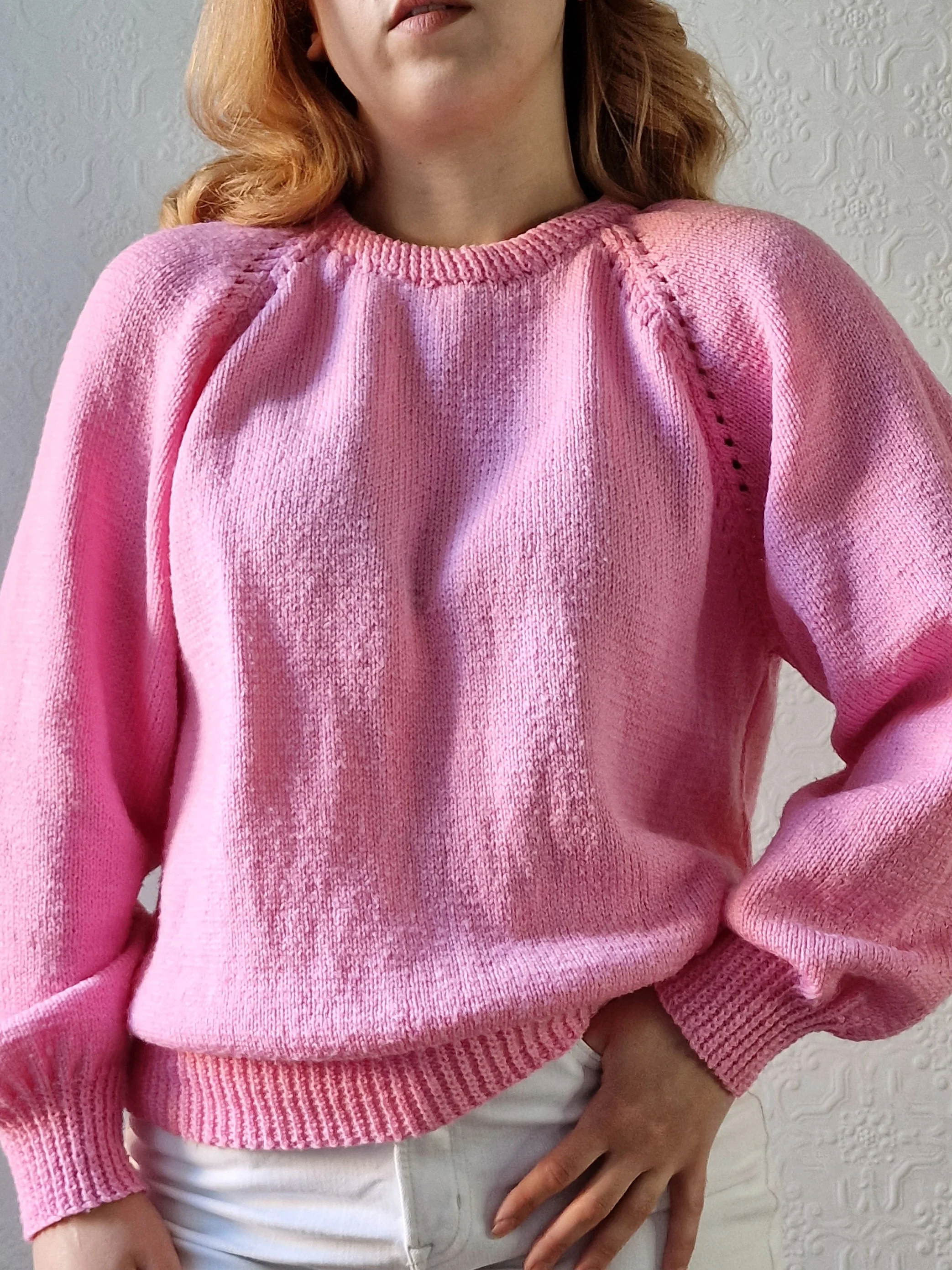 Vintage 80s Handknitted Bubblegum Pink Jumper with Crew Neck - L - Image 3