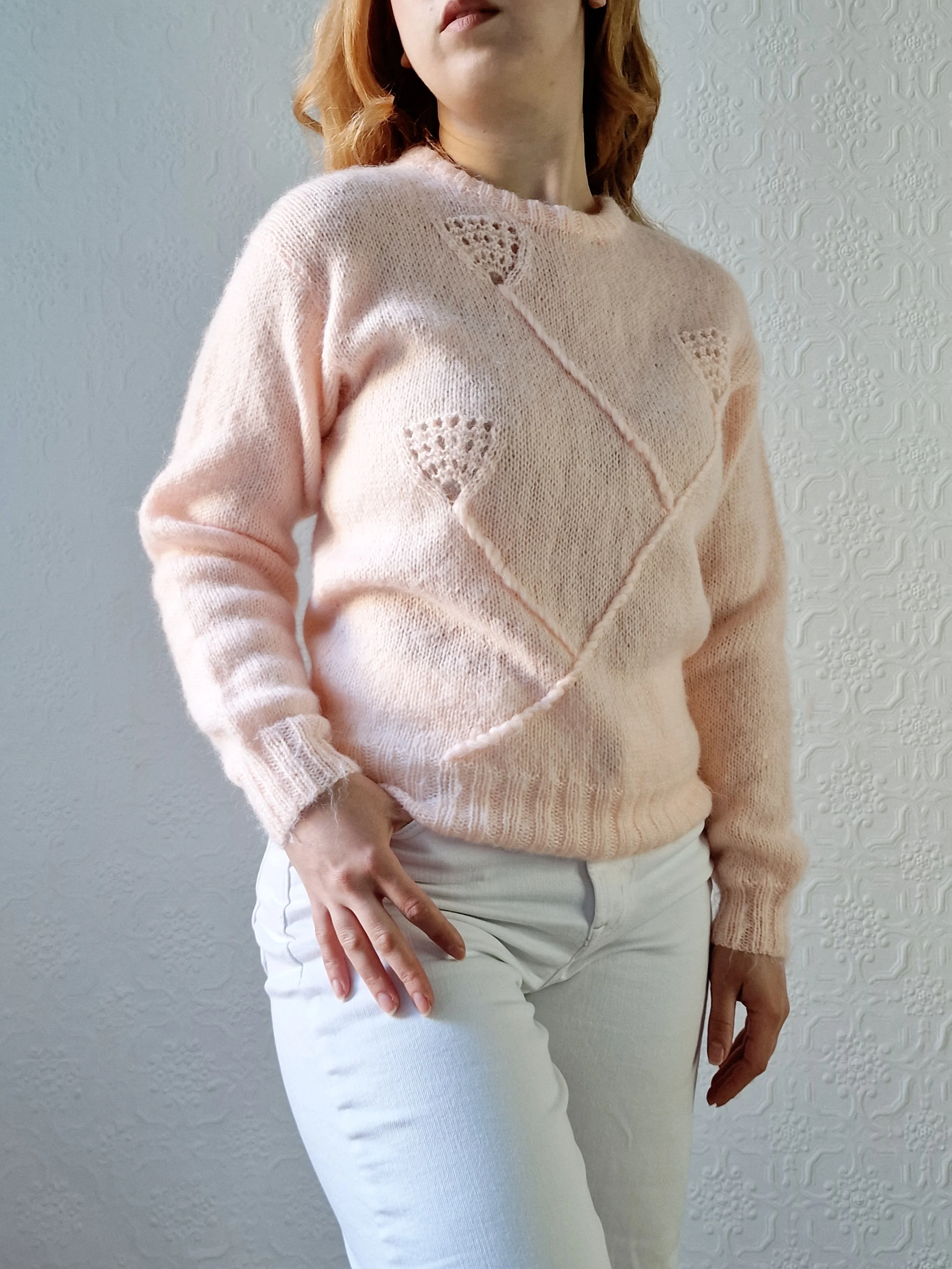 Vintage 80s Handknitted Light Peach Mohair Jumper with Crew Neck - S - Image 7
