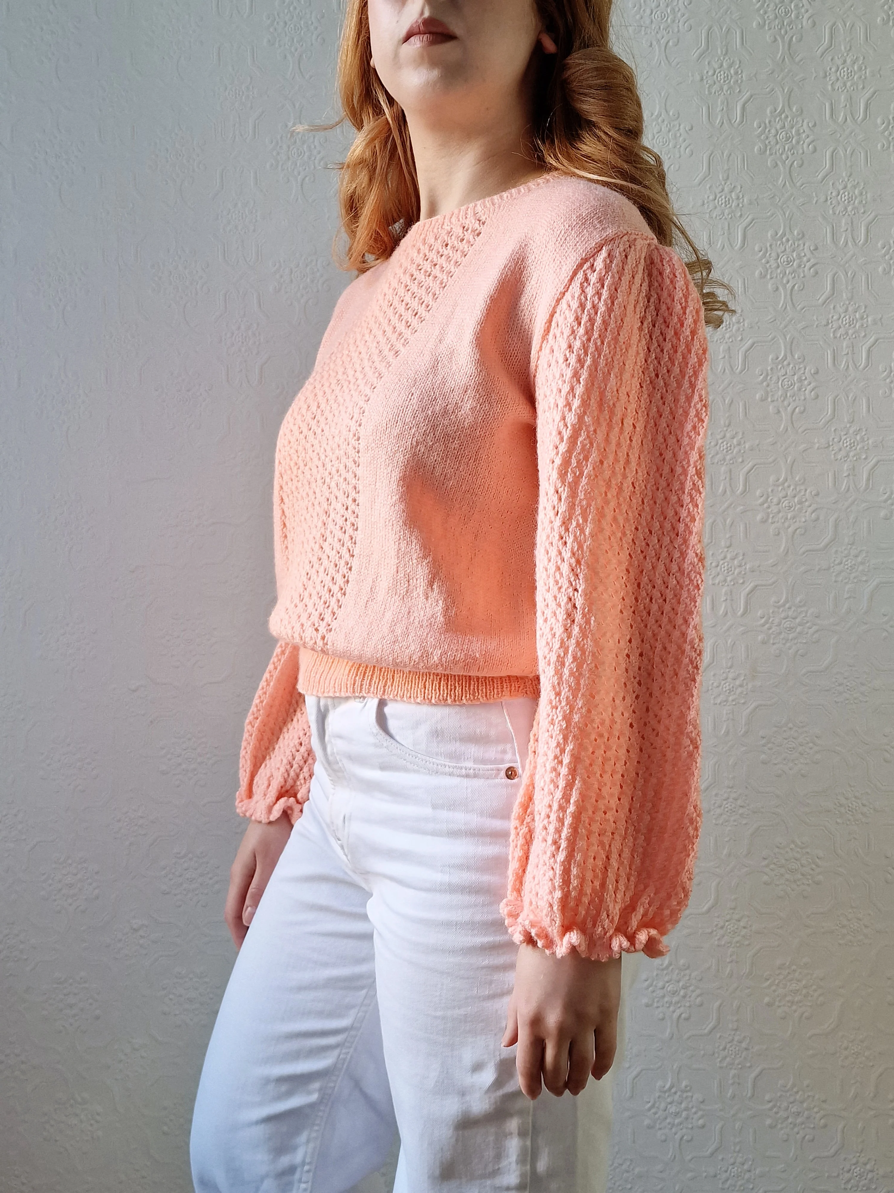 Vintage 80s Handknitted Peach Jumper with Crew Neck - M - Image 3