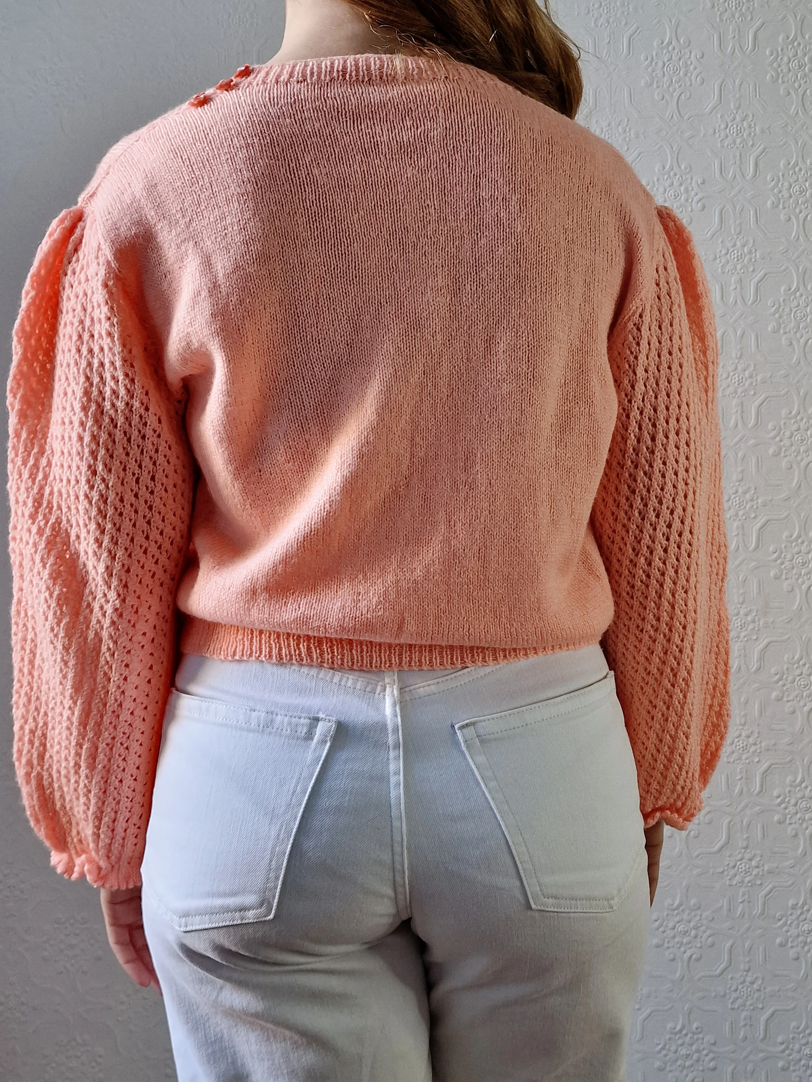 Vintage 80s Handknitted Peach Jumper with Crew Neck - M - Image 4