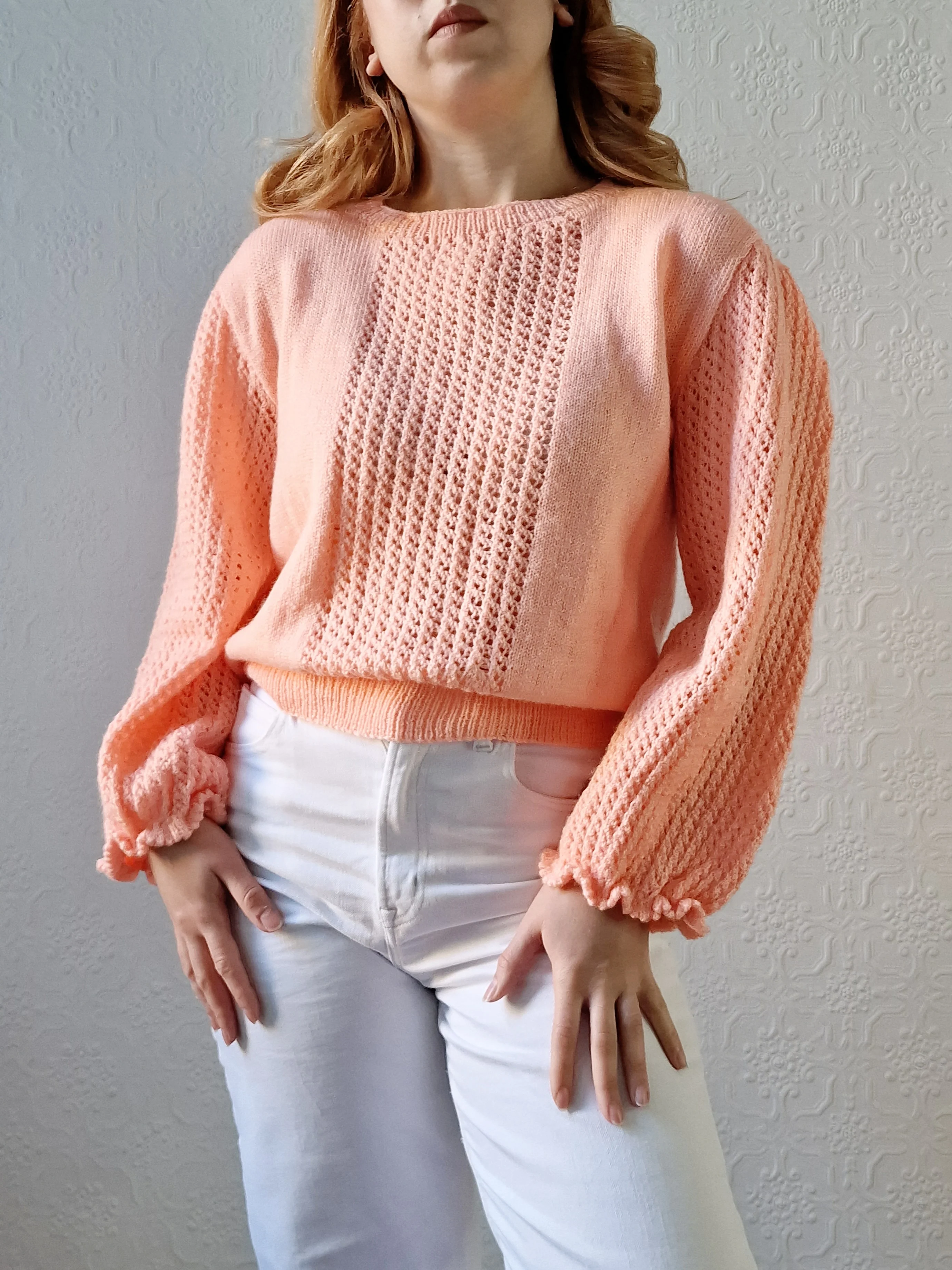 Vintage 80s Handknitted Peach Jumper with Crew Neck - M - Image 5