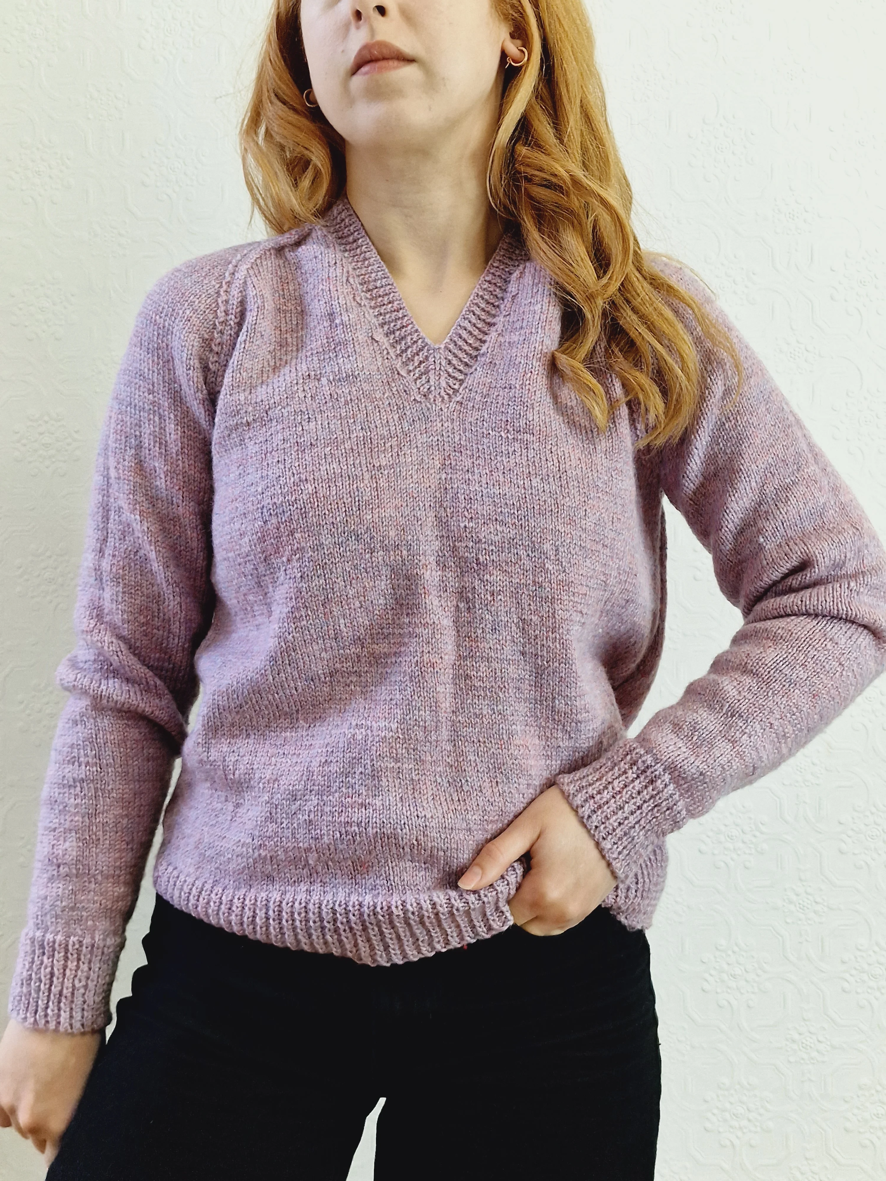Vintage 80s Lavender Purple V-Neck Handknitted Jumper - S/M - Image 2