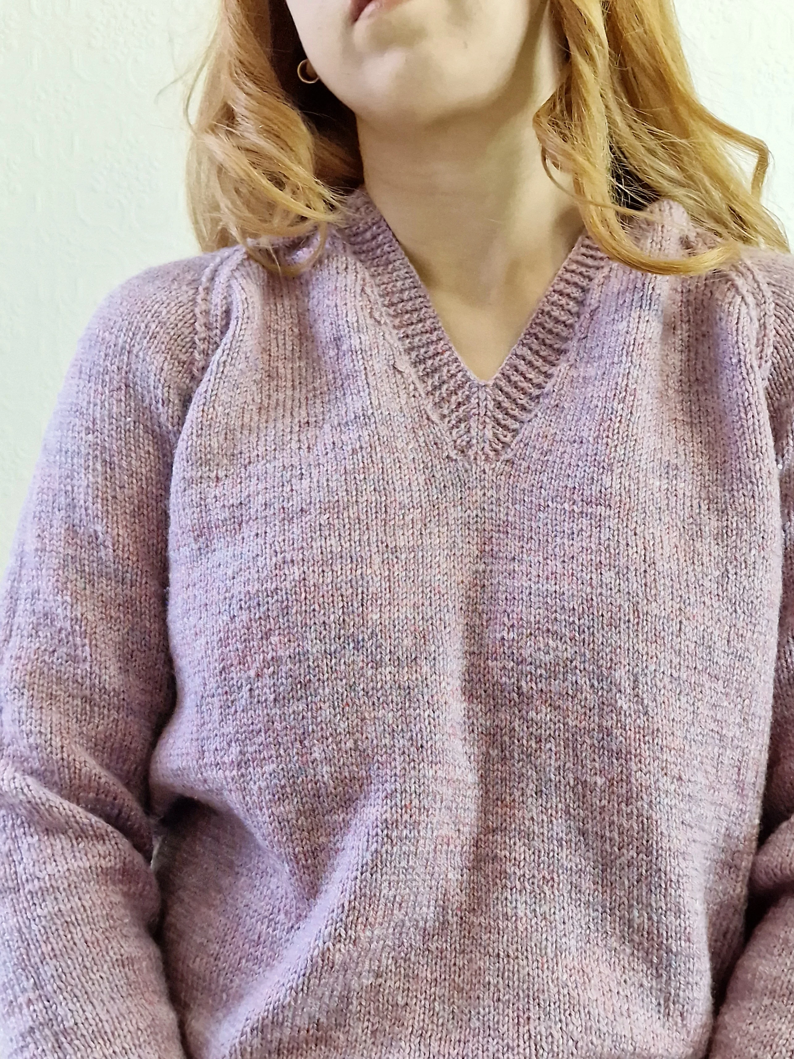 Vintage 80s Lavender Purple V-Neck Handknitted Jumper - S/M - Image 3