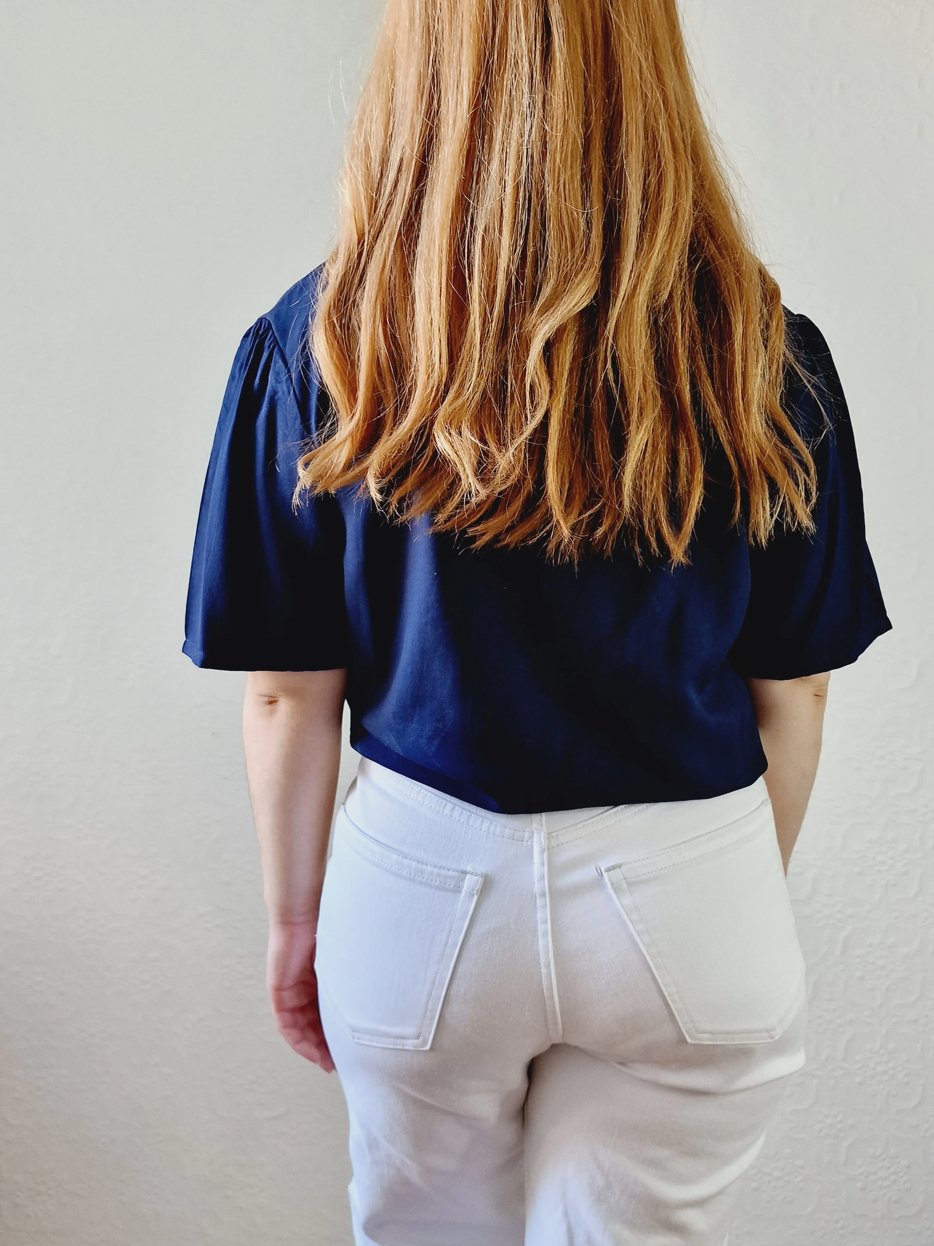 Vintage 80s Navy Blue Short Sleeve Blouse with Lace Collar - S/M - Image 3
