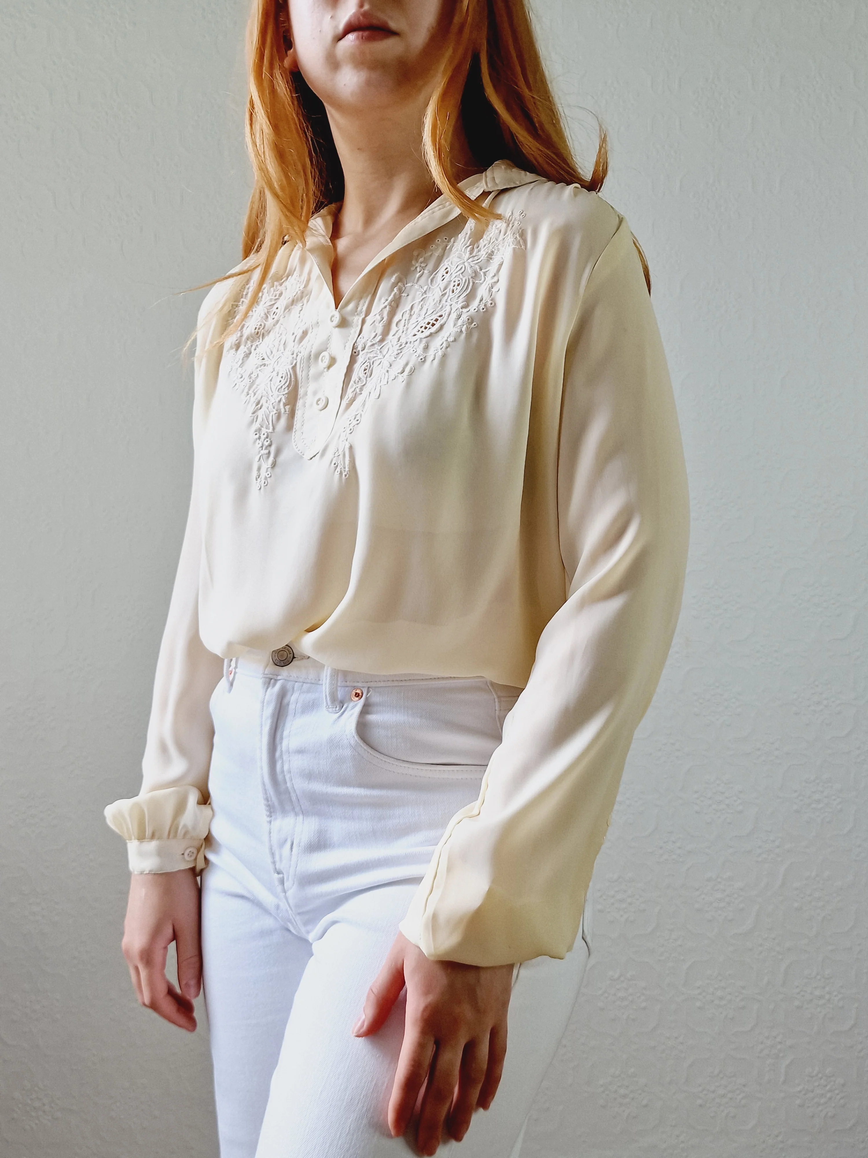 Vintage 80s Pale Yellow Long Sleeve Collared Blouse with Embroidery Detail - S/M - Image 3
