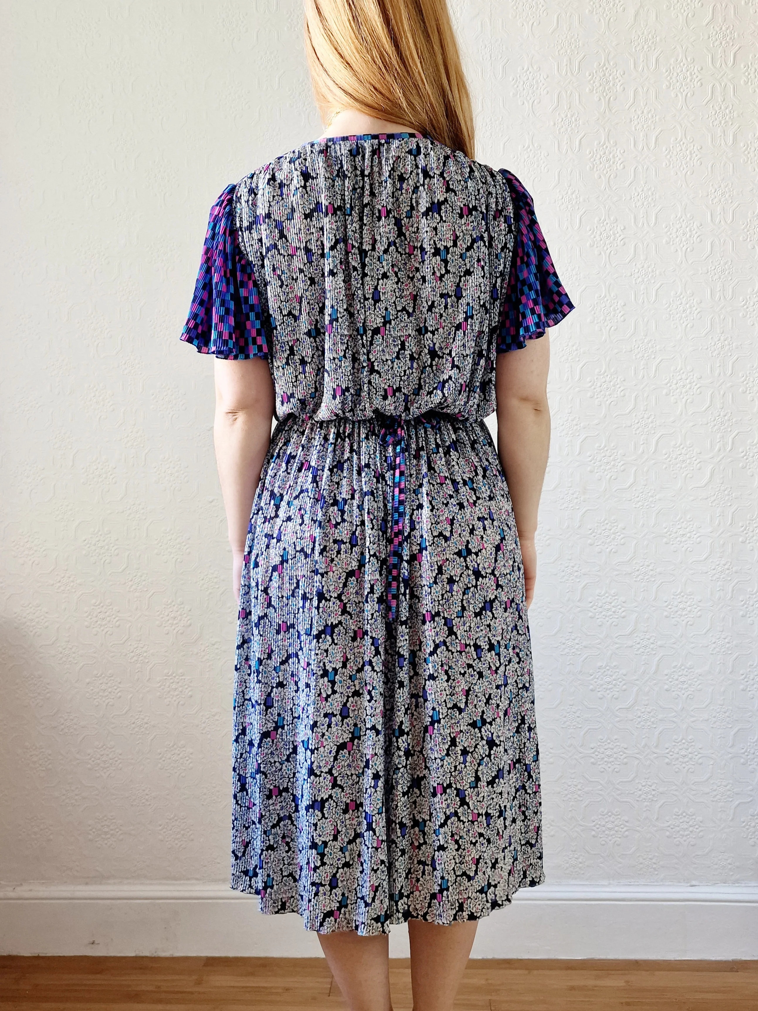 Vintage 80s Purple, Blue and Pink Floral Midi Dress with Angel Sleeves - M - Image 4