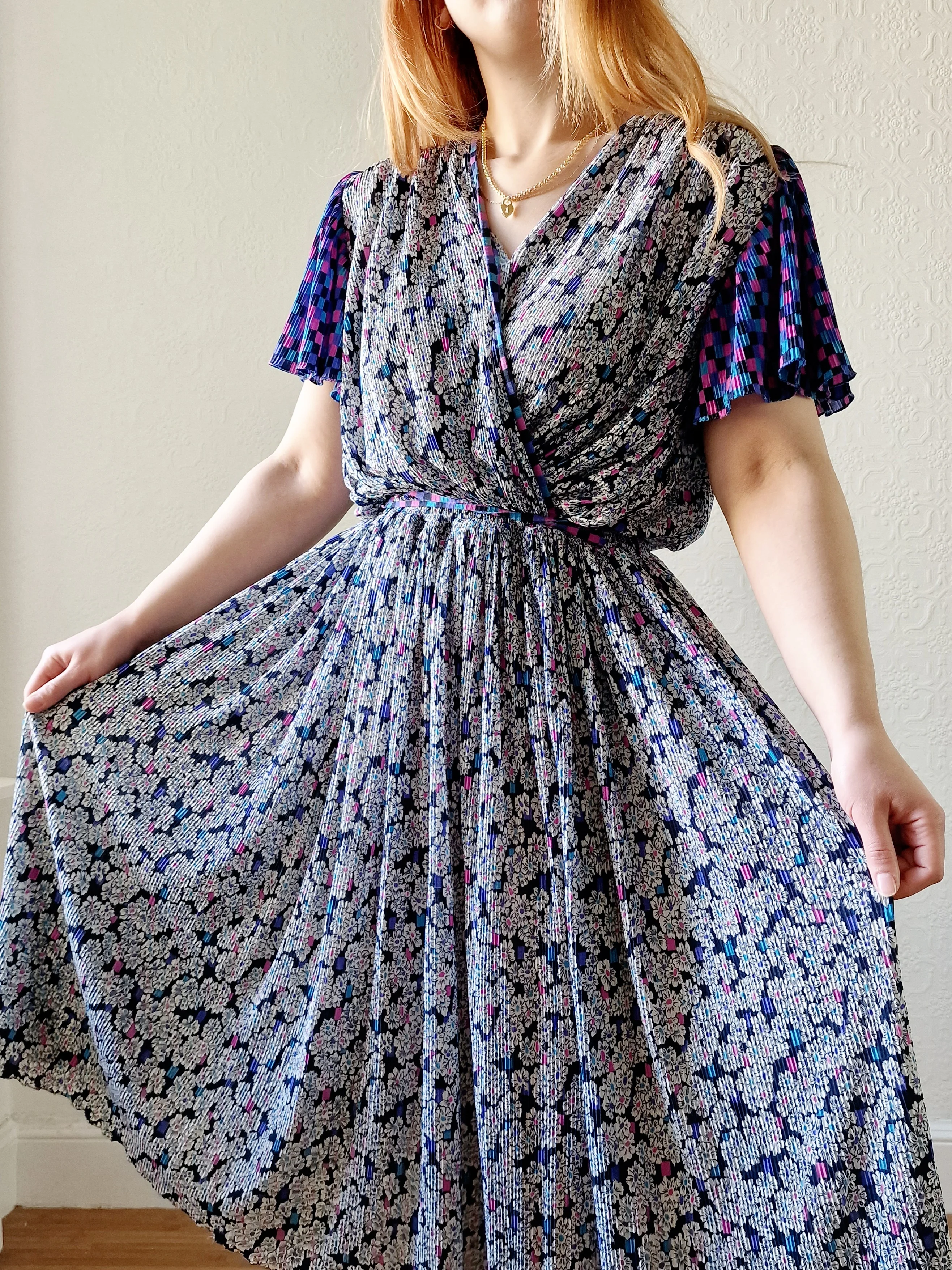Vintage 80s Purple, Blue and Pink Floral Midi Dress with Angel Sleeves - M - Image 5