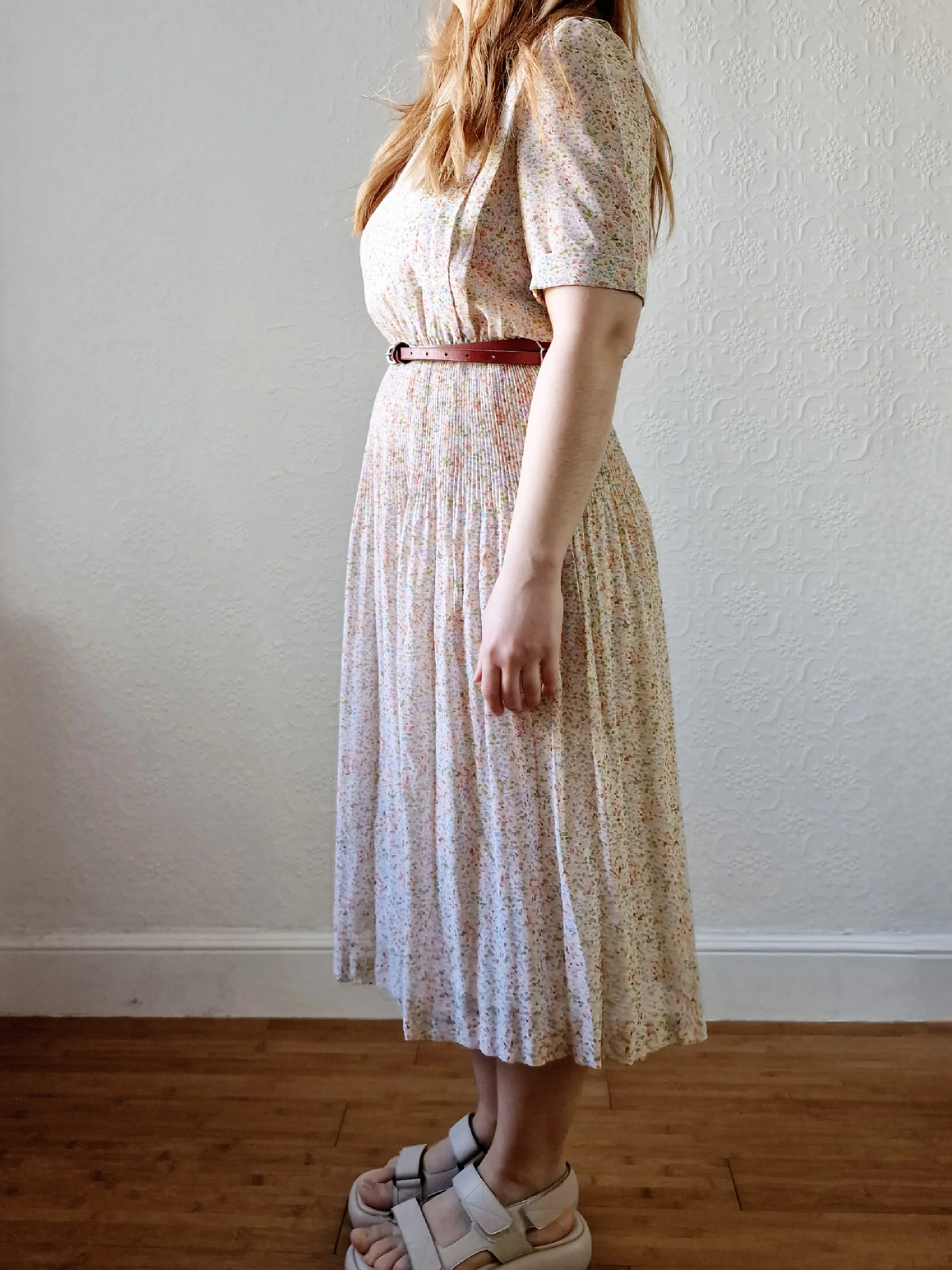 Vintage 80s Romantic Pastel Ditsy Floral Midi Dress with Short Sleeves - S - Image 2