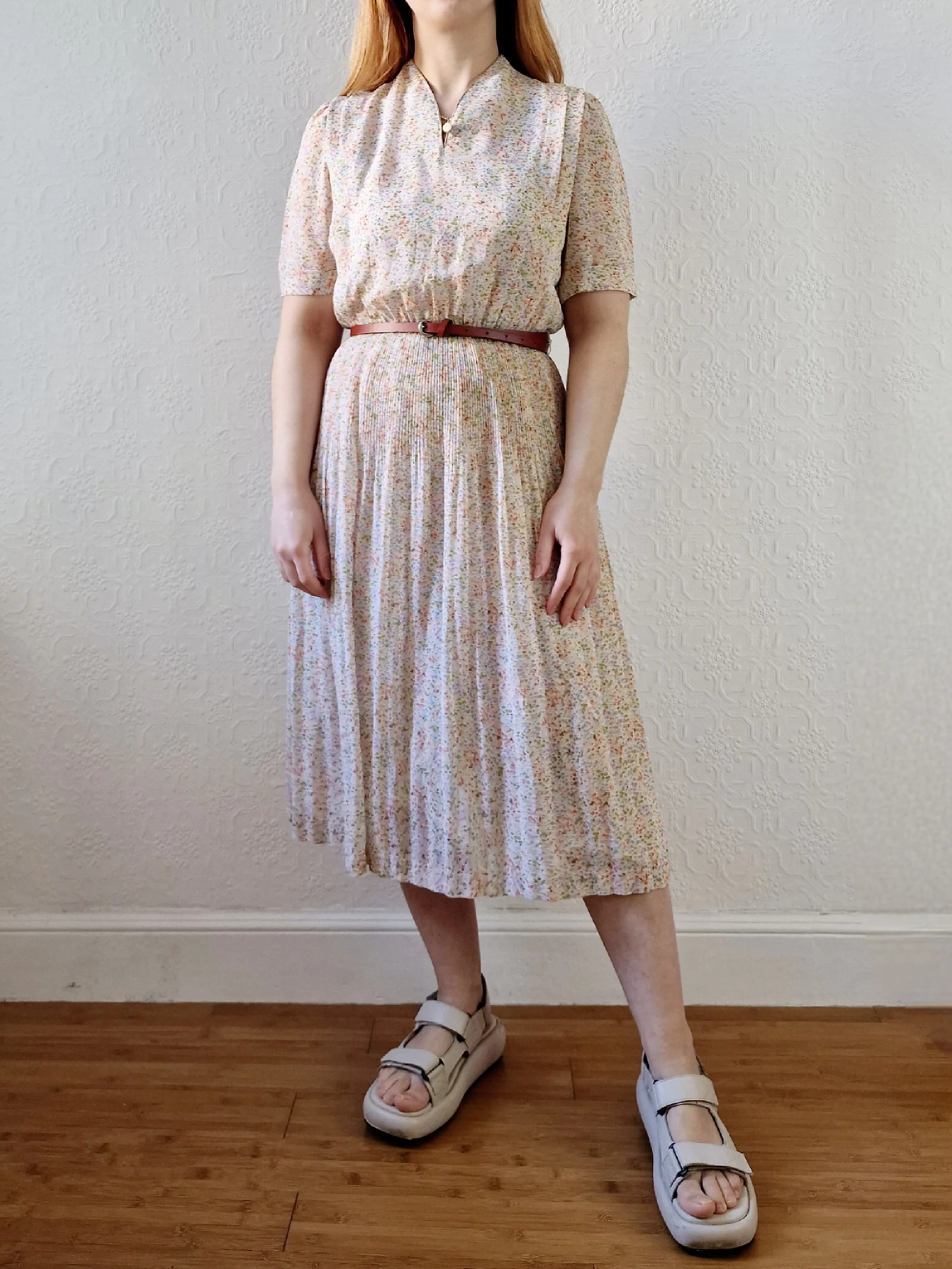 Vintage 80s Romantic Pastel Ditsy Floral Midi Dress with Short Sleeves - S - Image 4