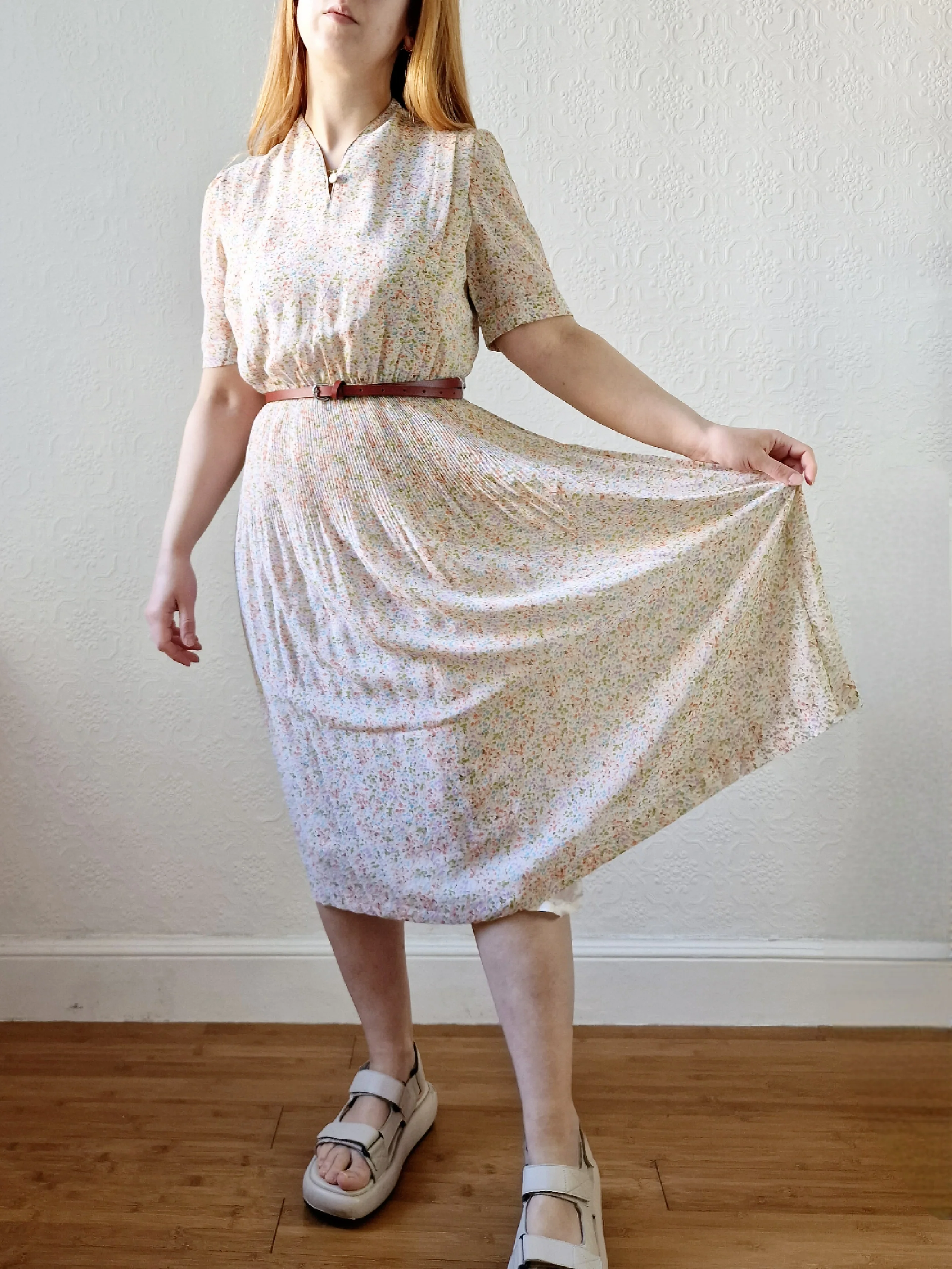 Vintage 80s Romantic Pastel Ditsy Floral Midi Dress with Short Sleeves - S - Image 5