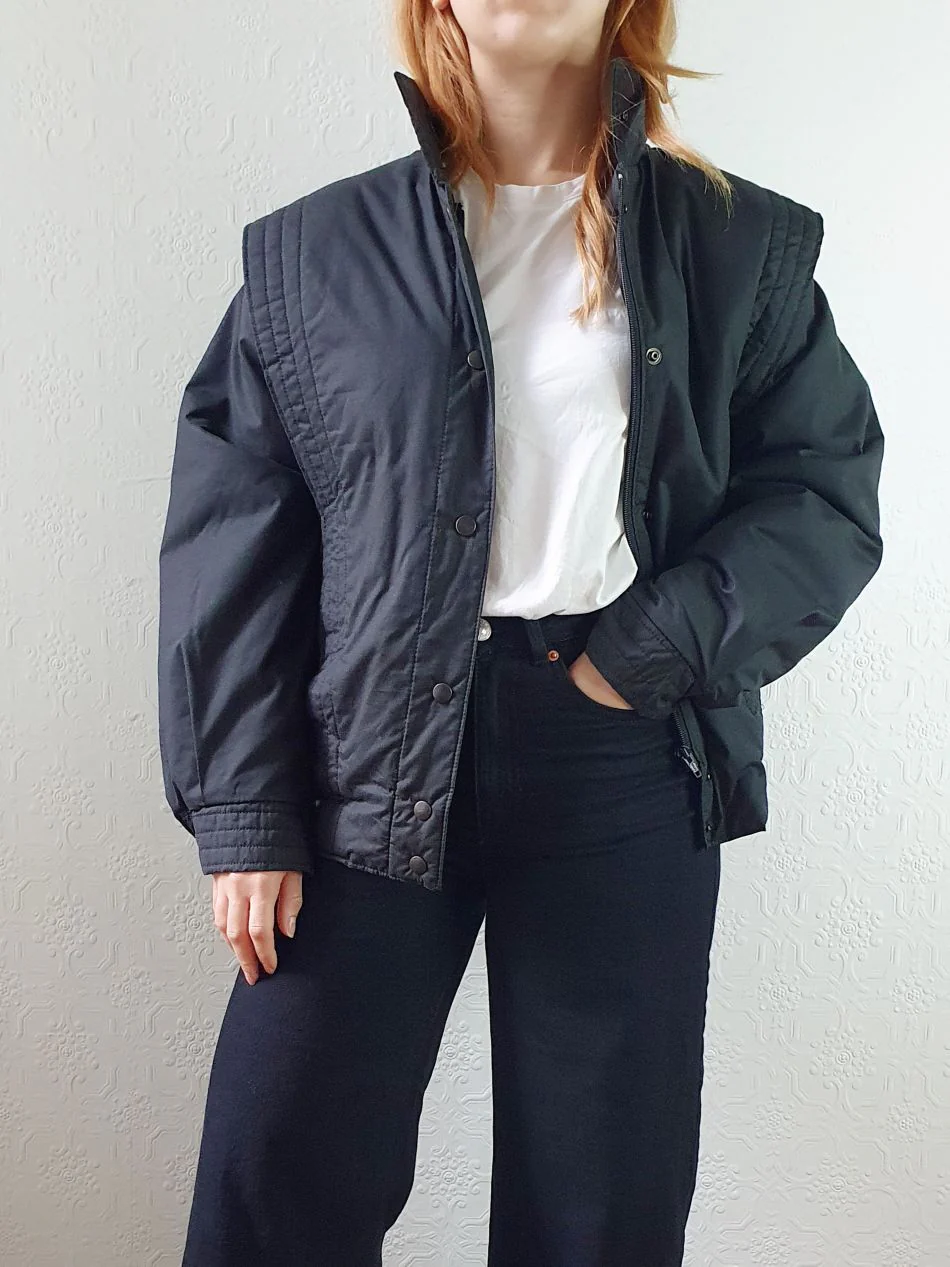 Vintage 80s Short Black Puffer Jacket with Fold-Away Hood - XS/S