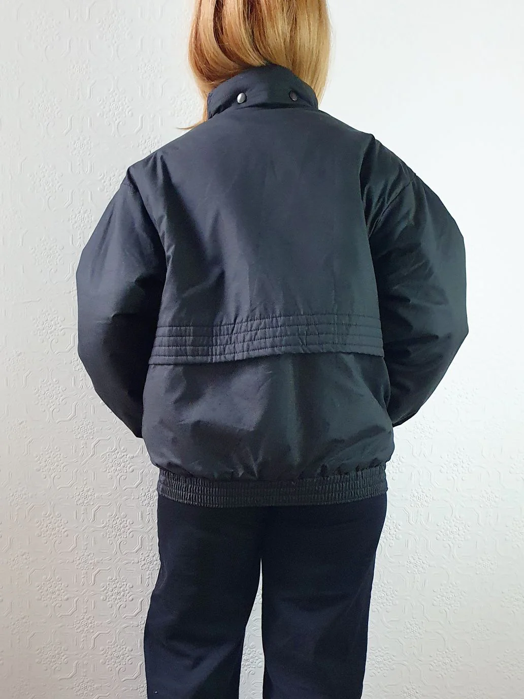 Vintage 80s Short Black Puffer Jacket with Fold-Away Hood - XS/S - Image 6