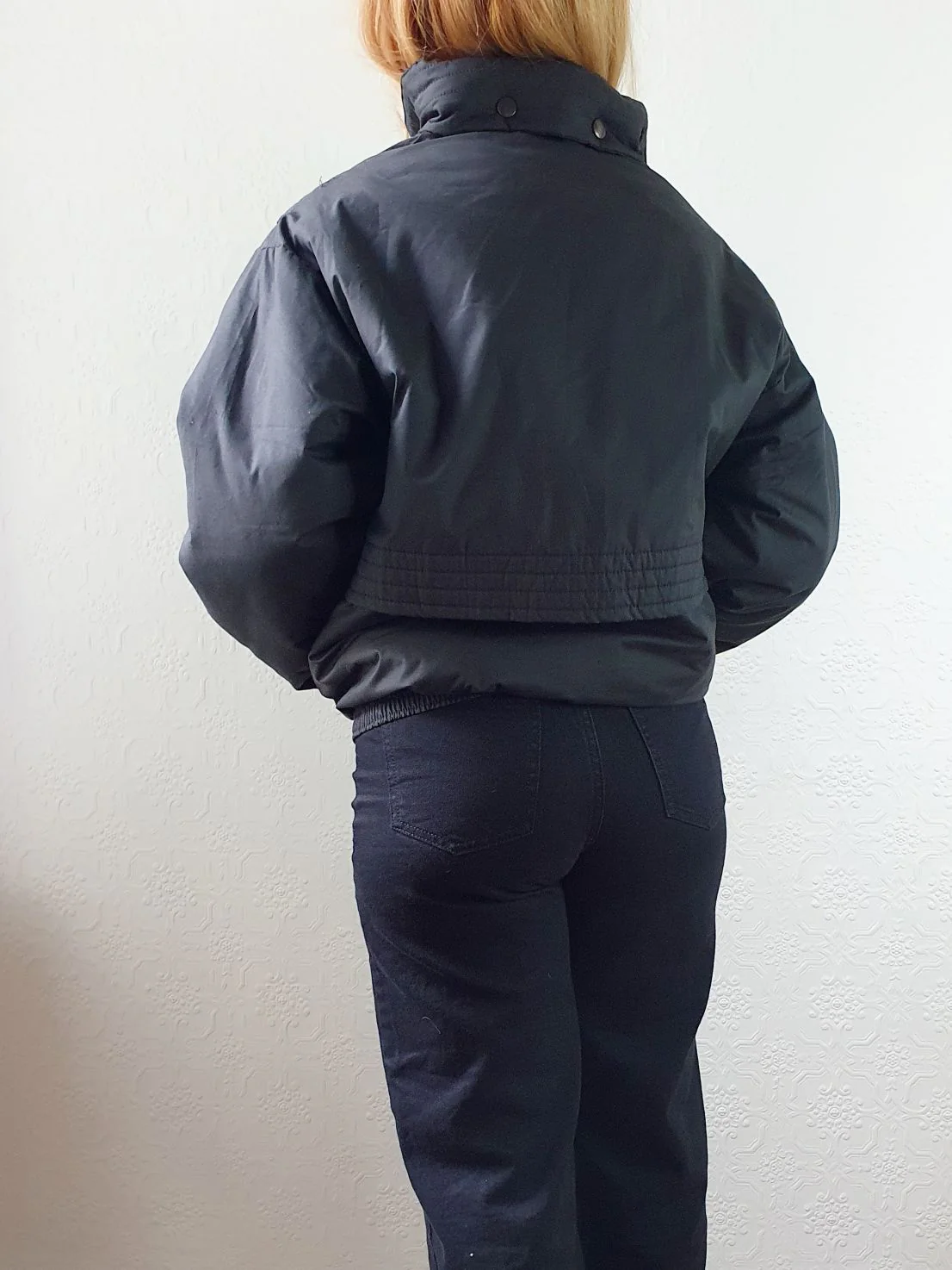Vintage 80s Short Black Puffer Jacket with Fold-Away Hood - XS/S - Image 8