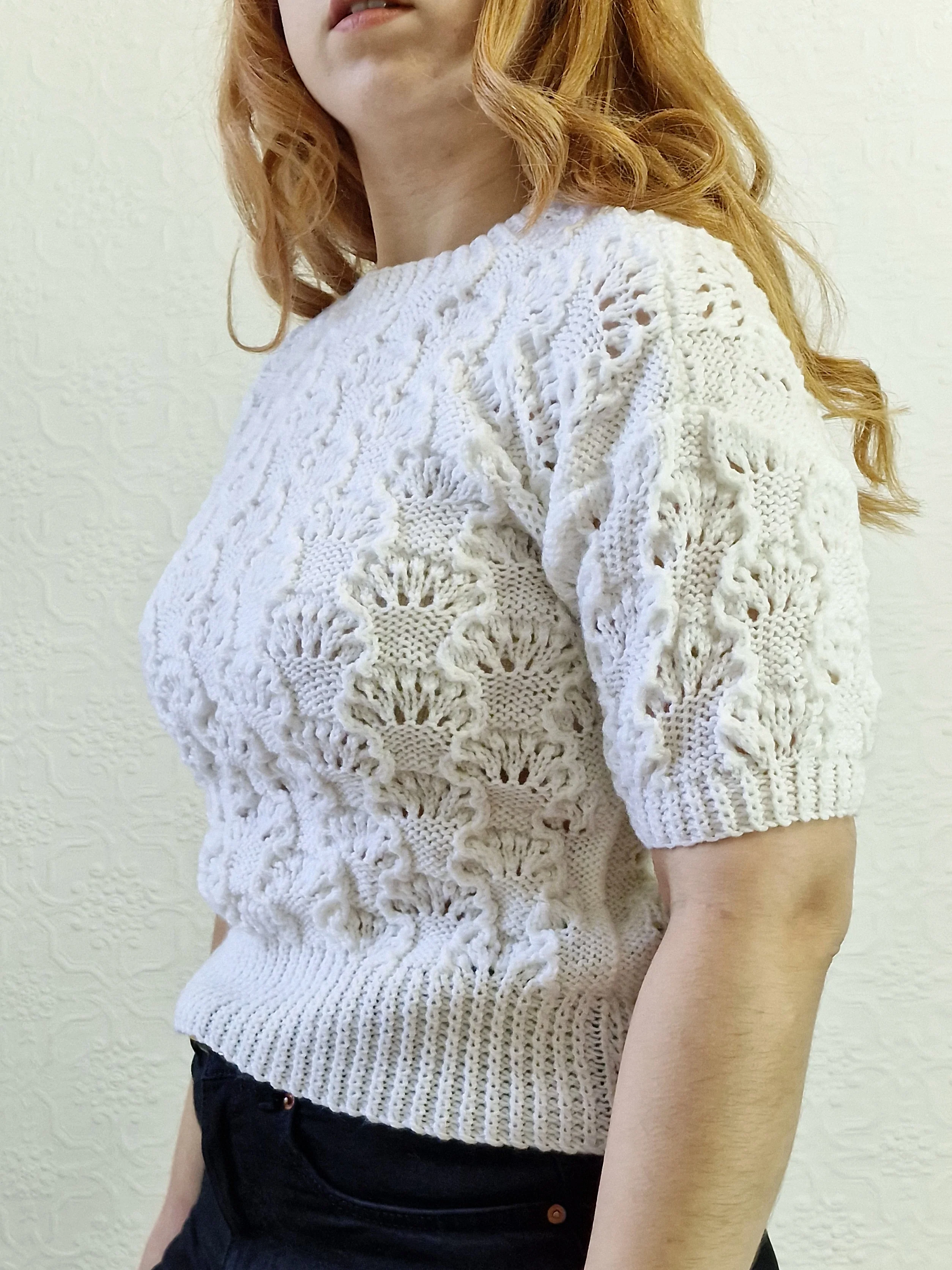 Vintage 80s White Round Neck Handknitted Jumper Top with Short Sleeves - XS - Image 8