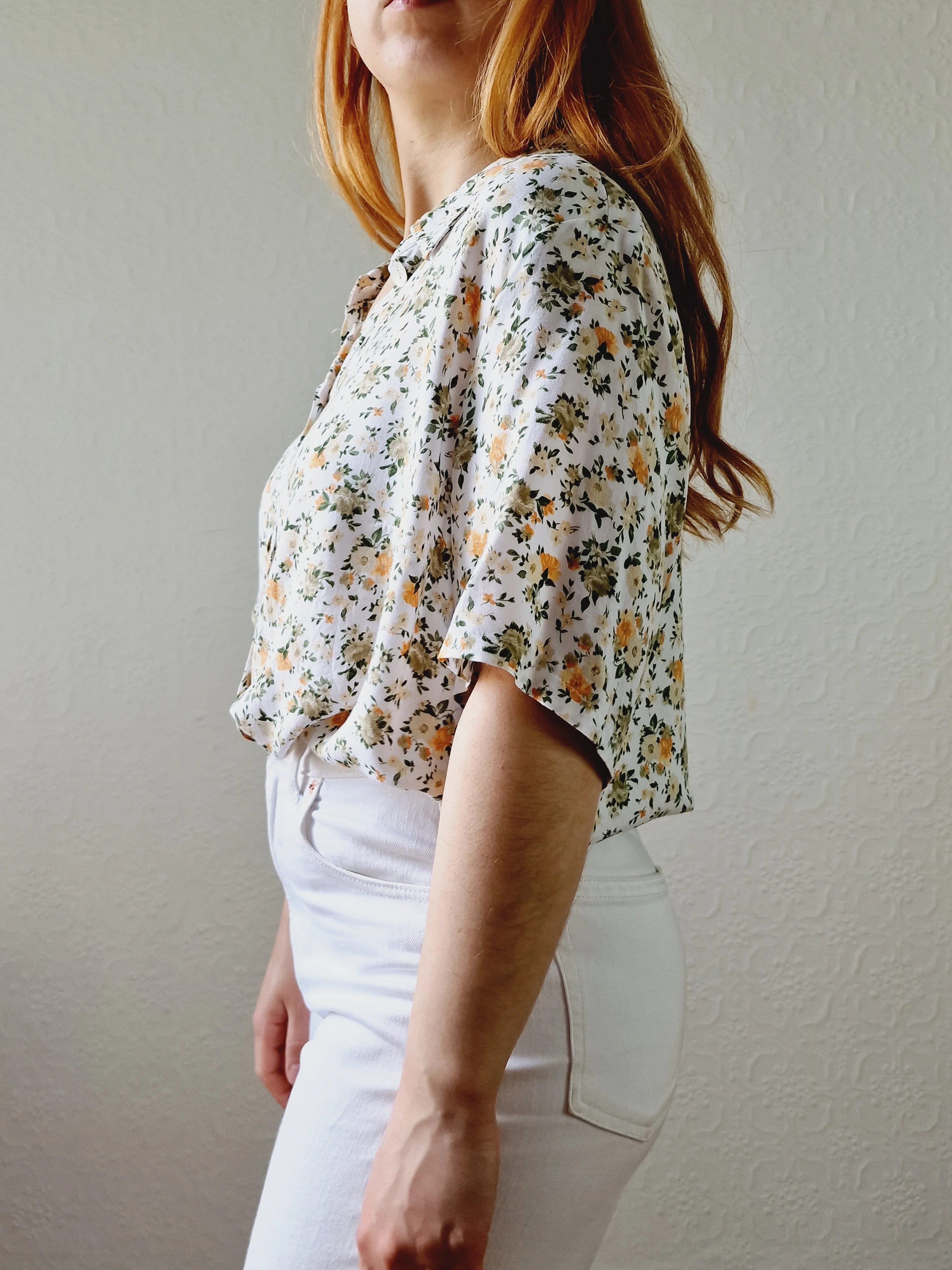 Vintage 80s White Short Sleeve Blouse with Green Floral Print - L - Image 3