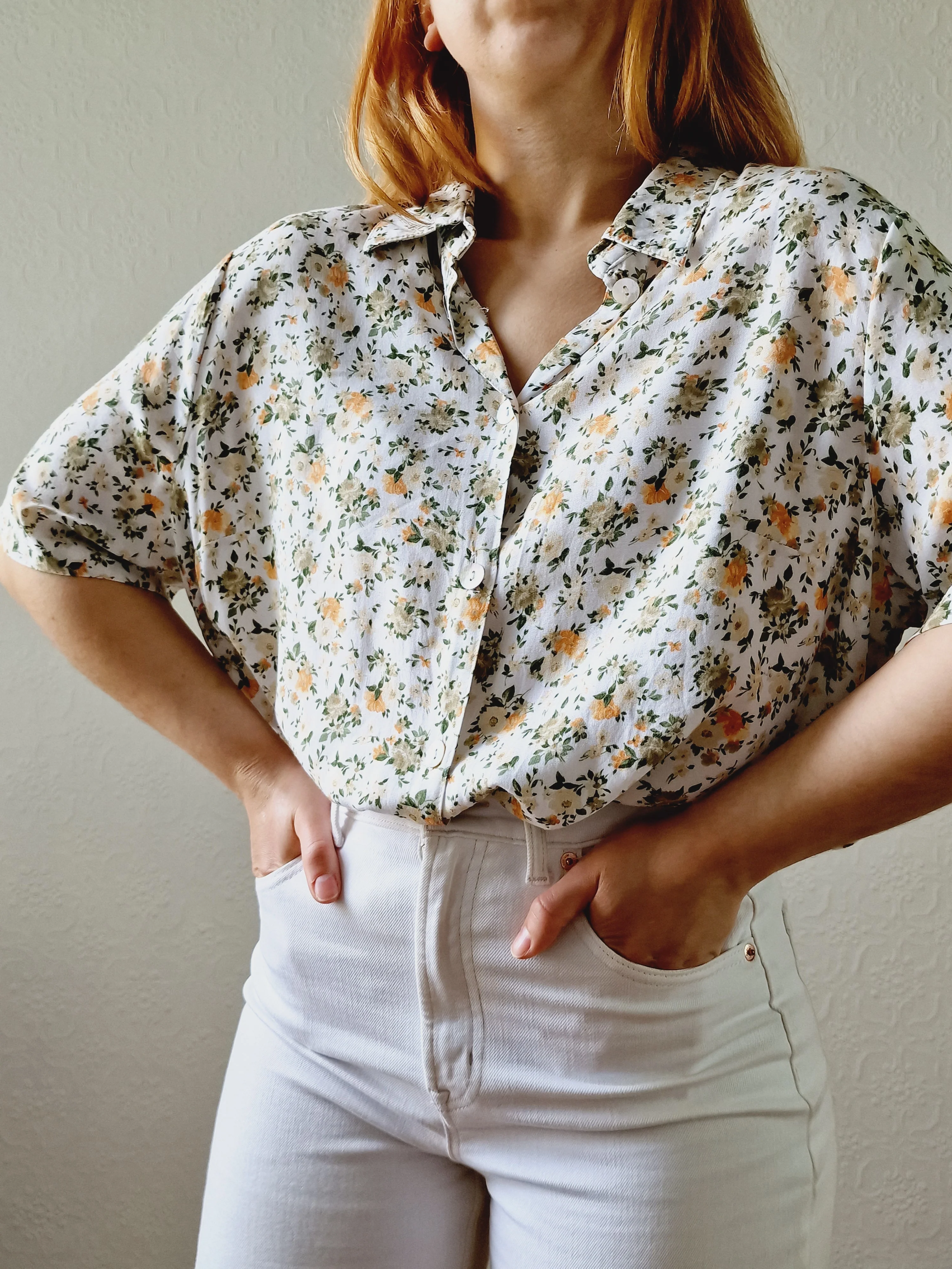 Vintage 80s White Short Sleeve Blouse with Green Floral Print - L - Image 5