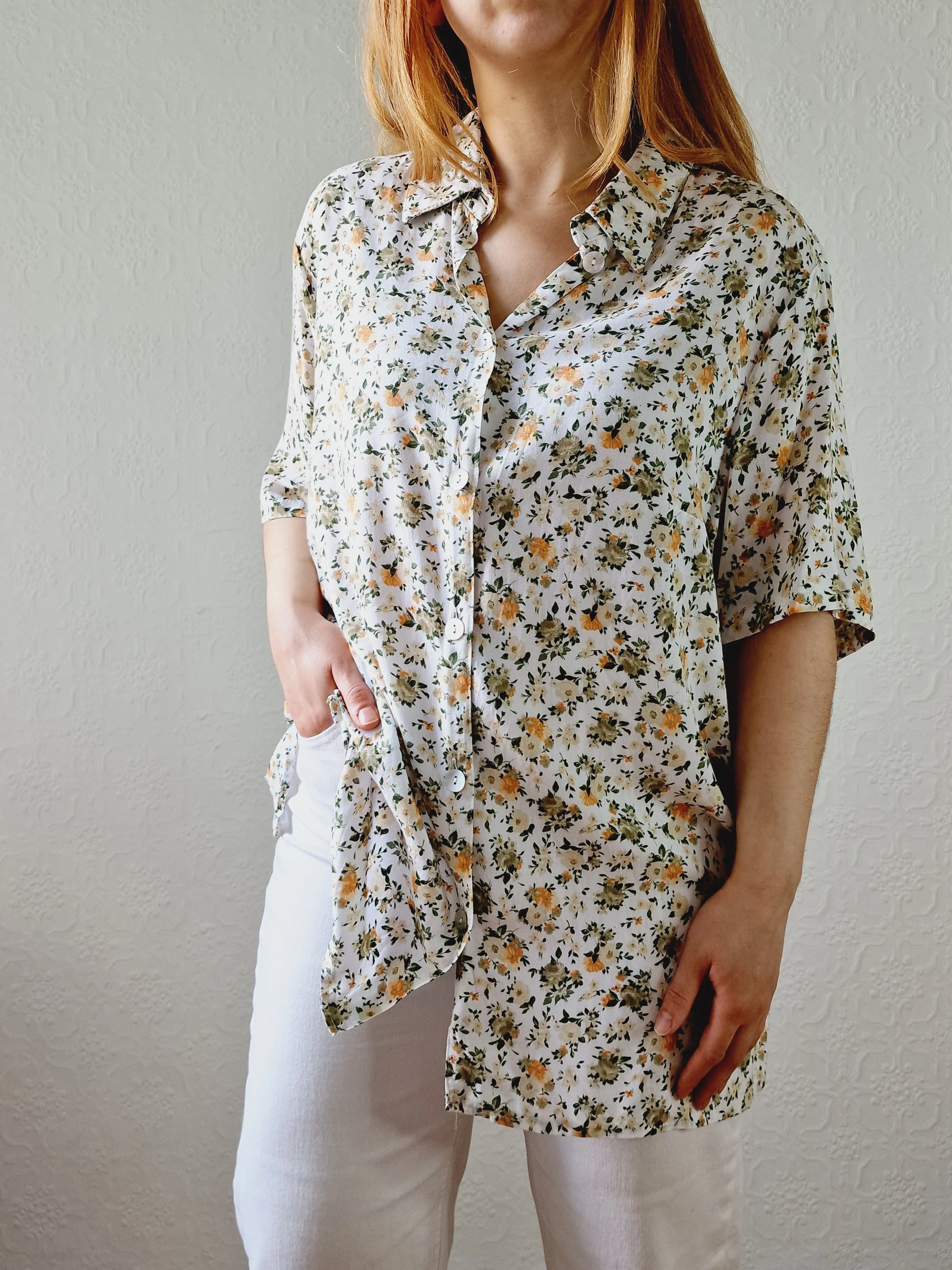Vintage 80s White Short Sleeve Blouse with Green Floral Print - L - Image 6