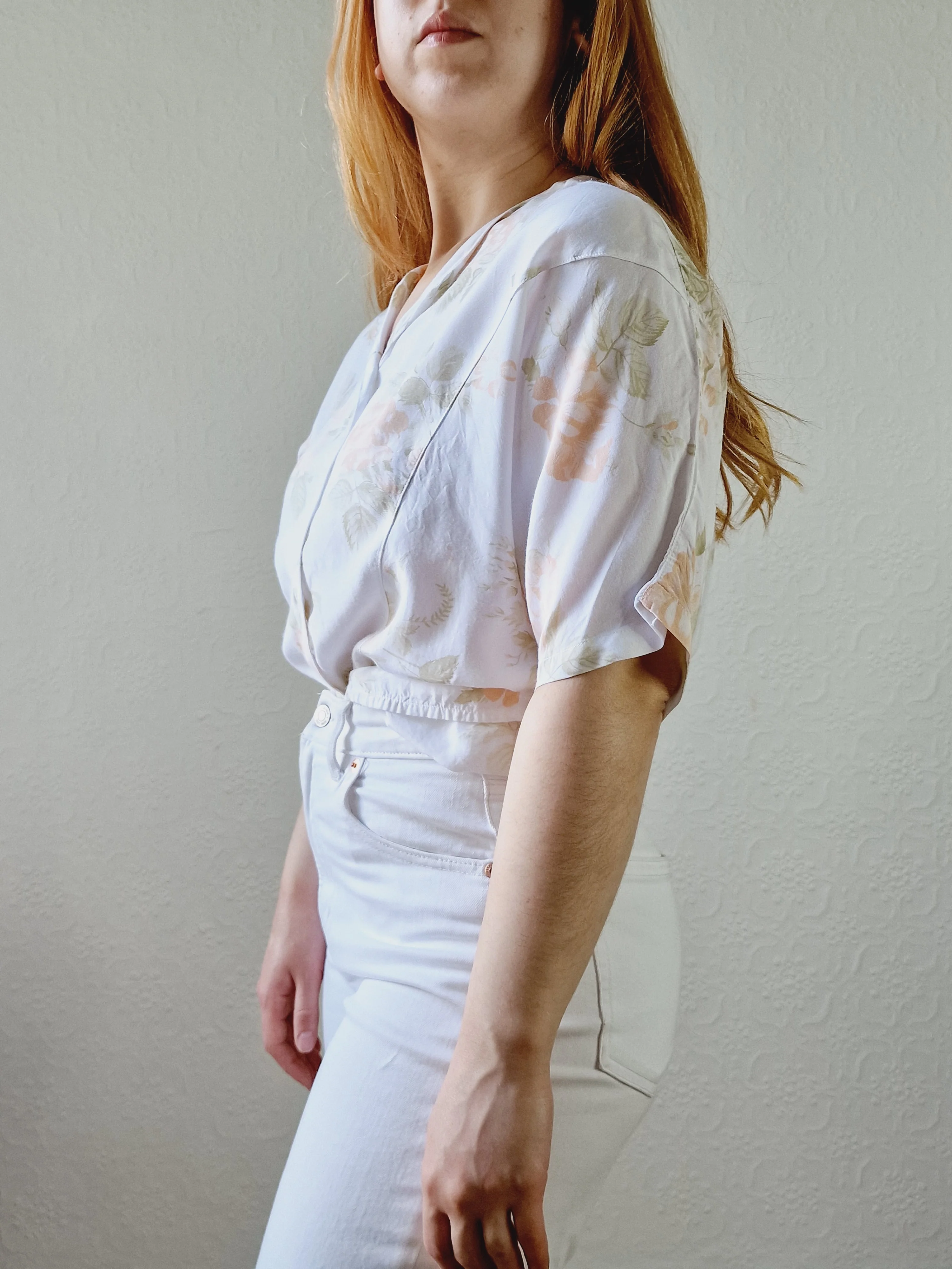 Vintage 80s White Short Sleeve Blouse with Pink Floral Print - M - Image 4