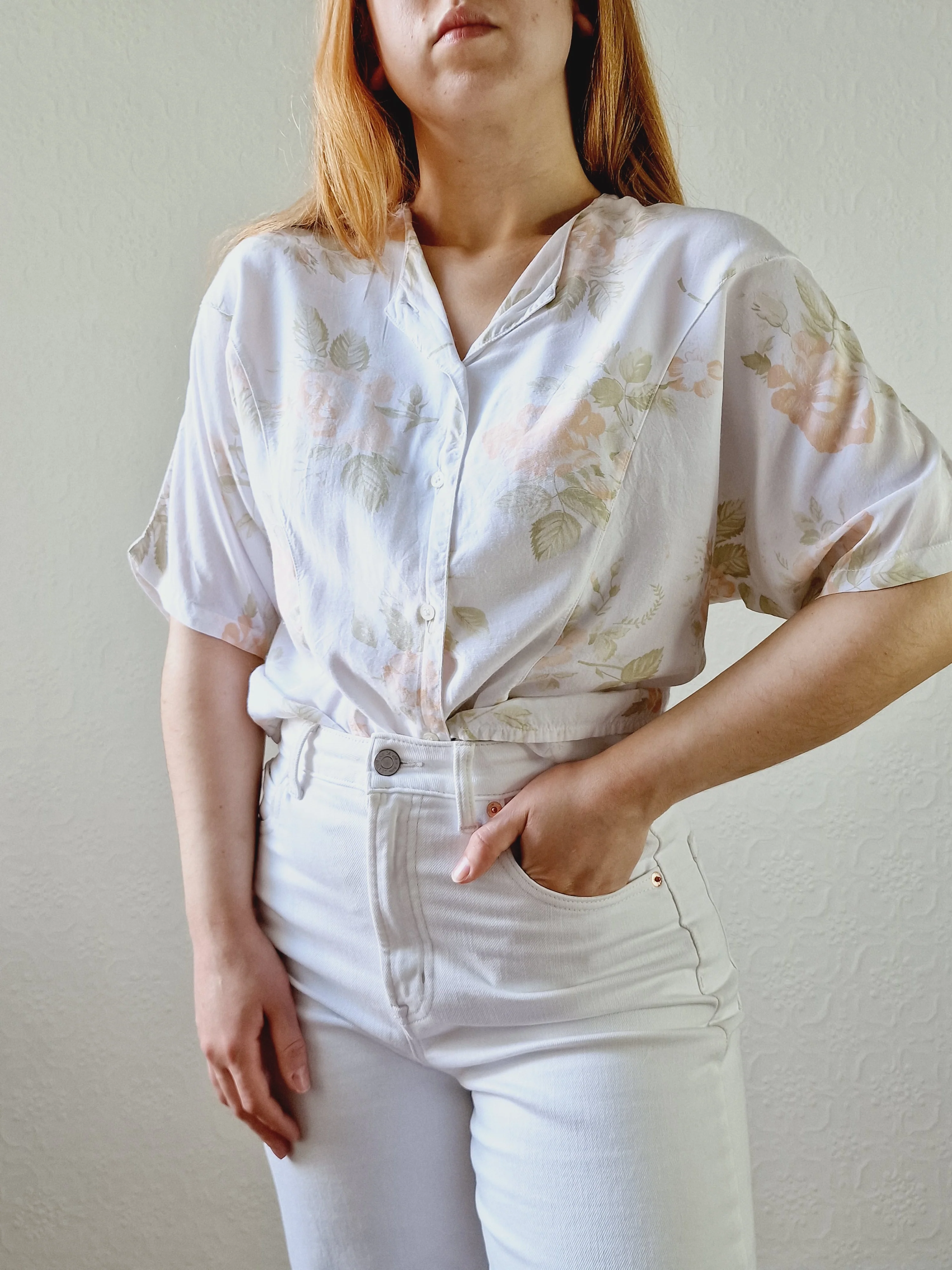 Vintage 80s White Short Sleeve Blouse with Pink Floral Print - M - Image 5