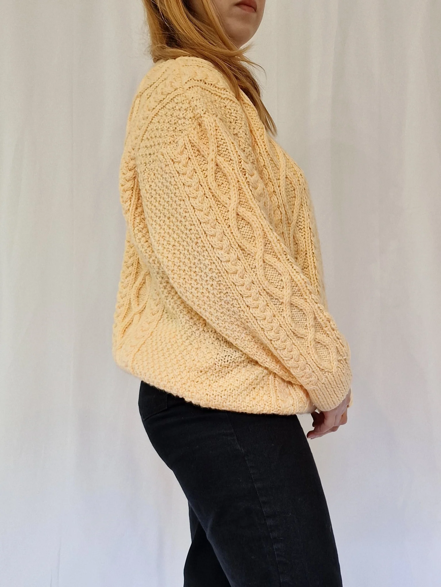 Vintage 80s Yellow Aran Style Cable Knit Jumper with Crew Neck - L - Image 4